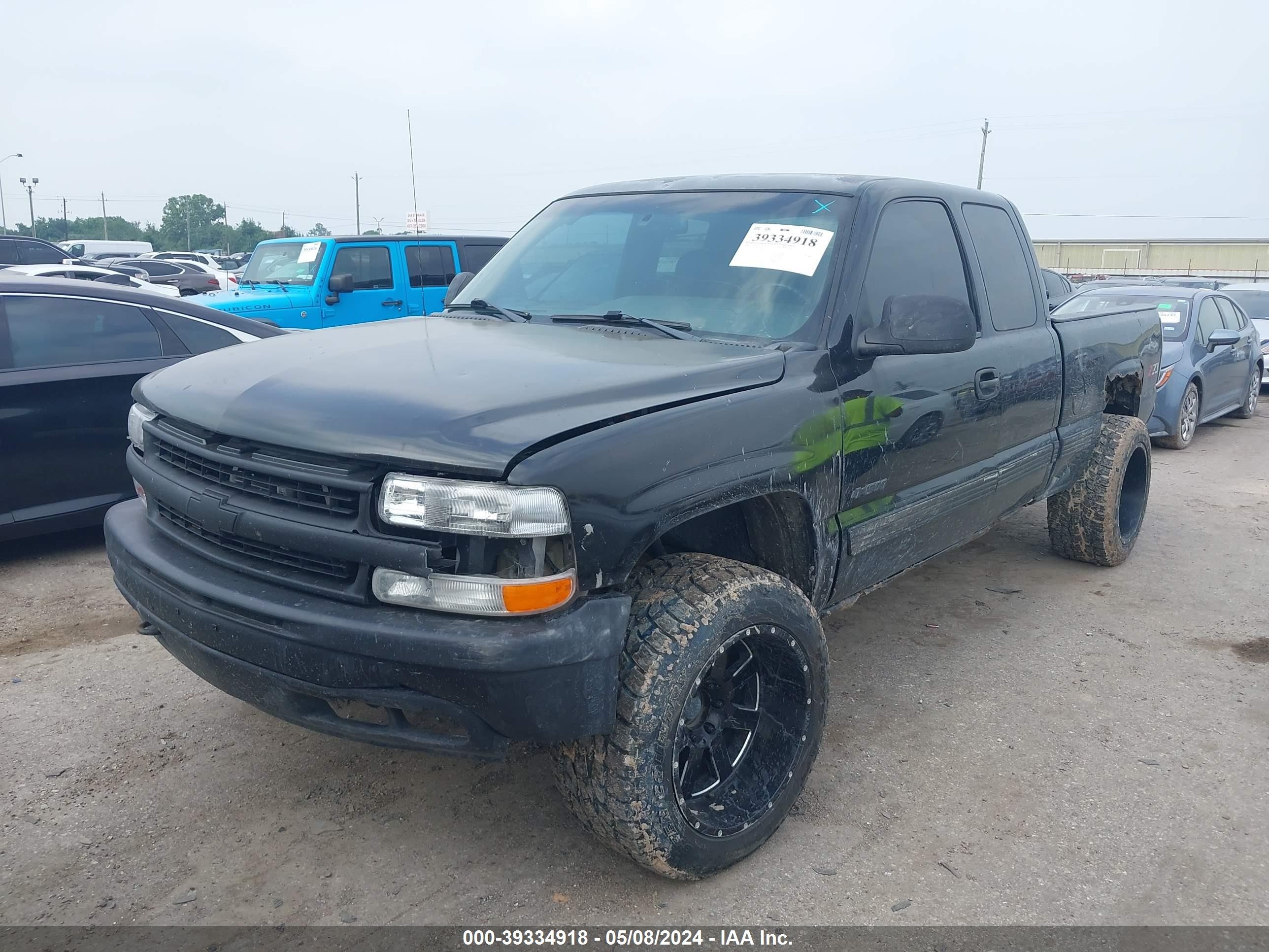 Photo 1 VIN: 2GCEK19TXY1348049 - CHEVROLET SILVERADO 