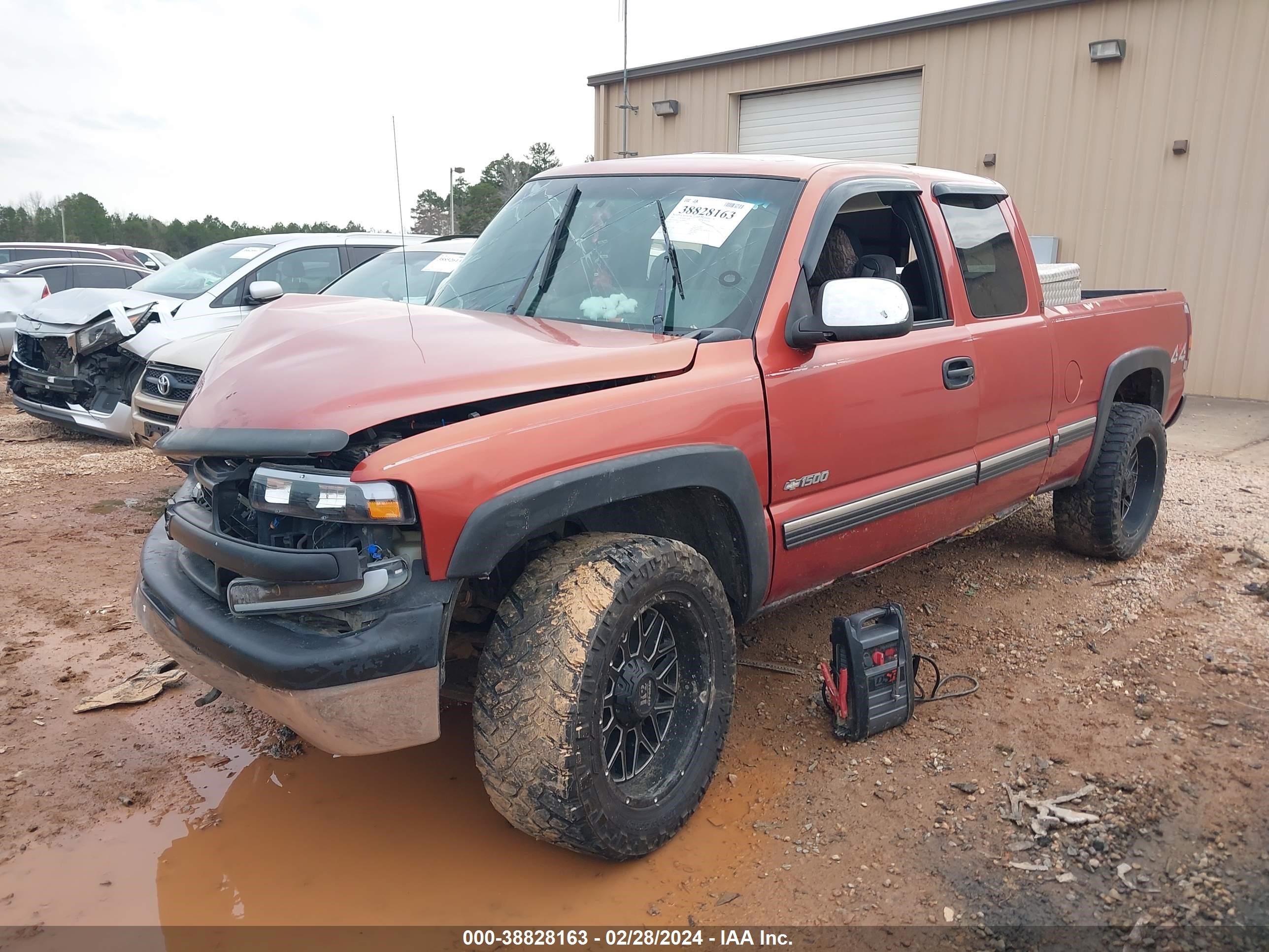 Photo 1 VIN: 2GCEK19V011272820 - CHEVROLET SILVERADO 