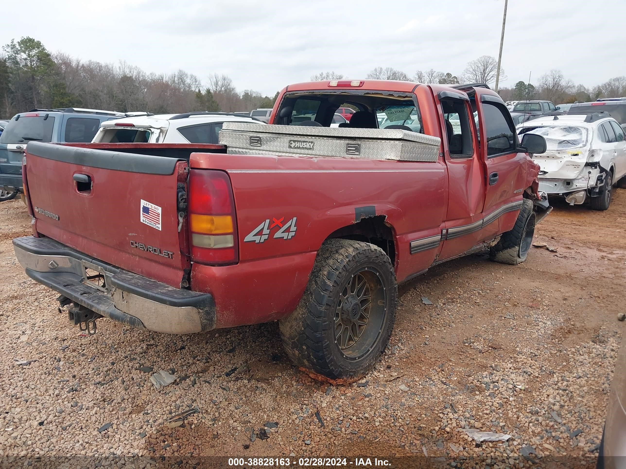 Photo 3 VIN: 2GCEK19V011272820 - CHEVROLET SILVERADO 