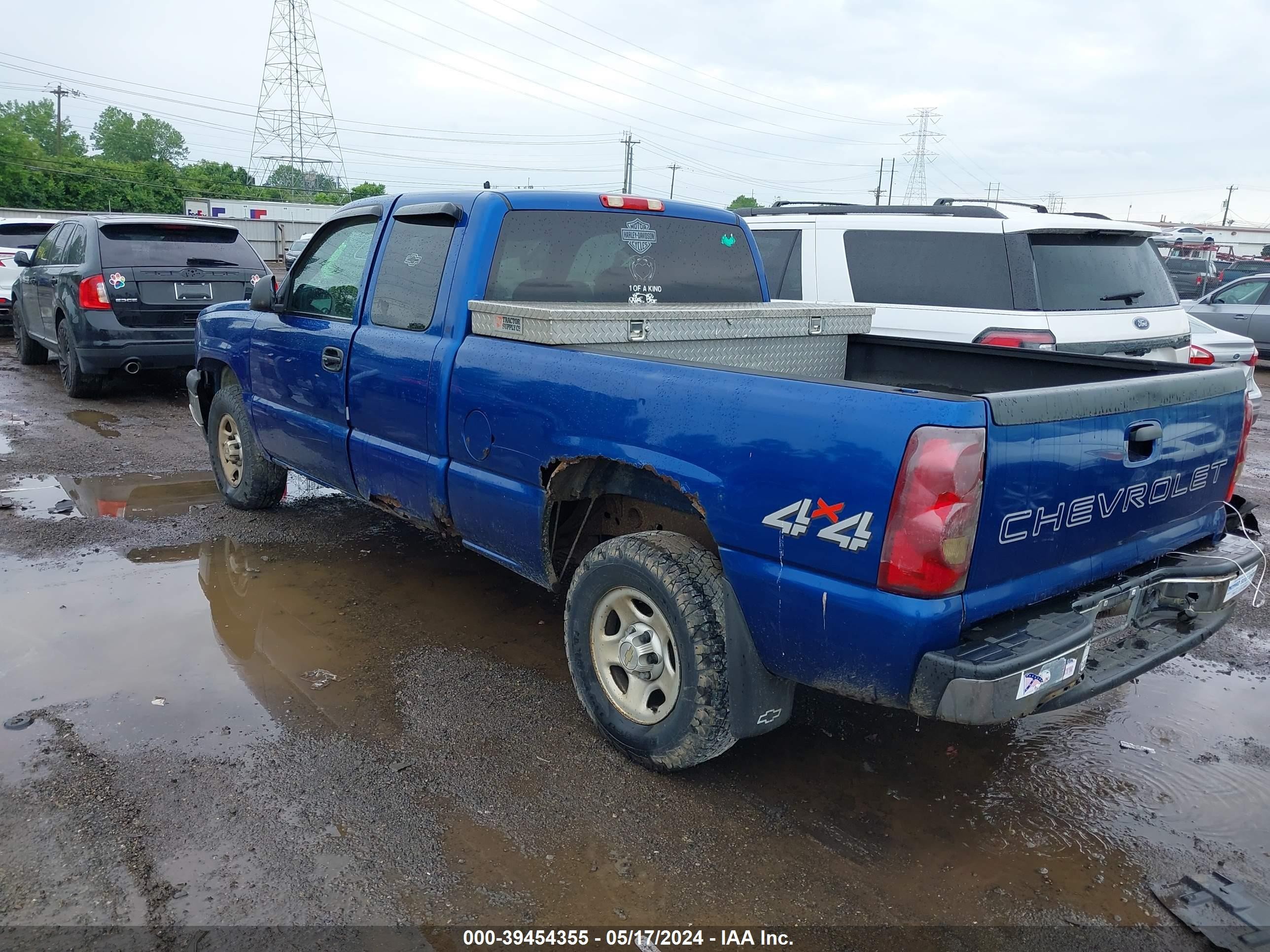 Photo 2 VIN: 2GCEK19V231264513 - CHEVROLET SILVERADO 