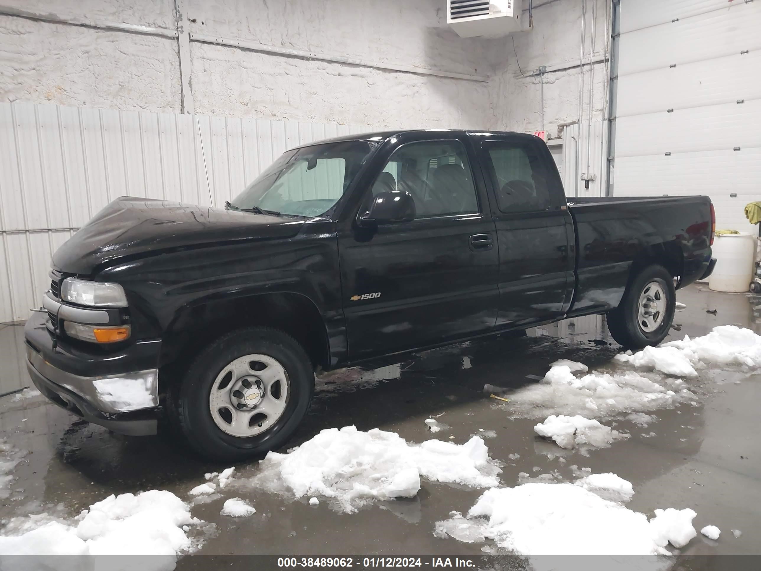 Photo 1 VIN: 2GCEK19V421129533 - CHEVROLET SILVERADO 