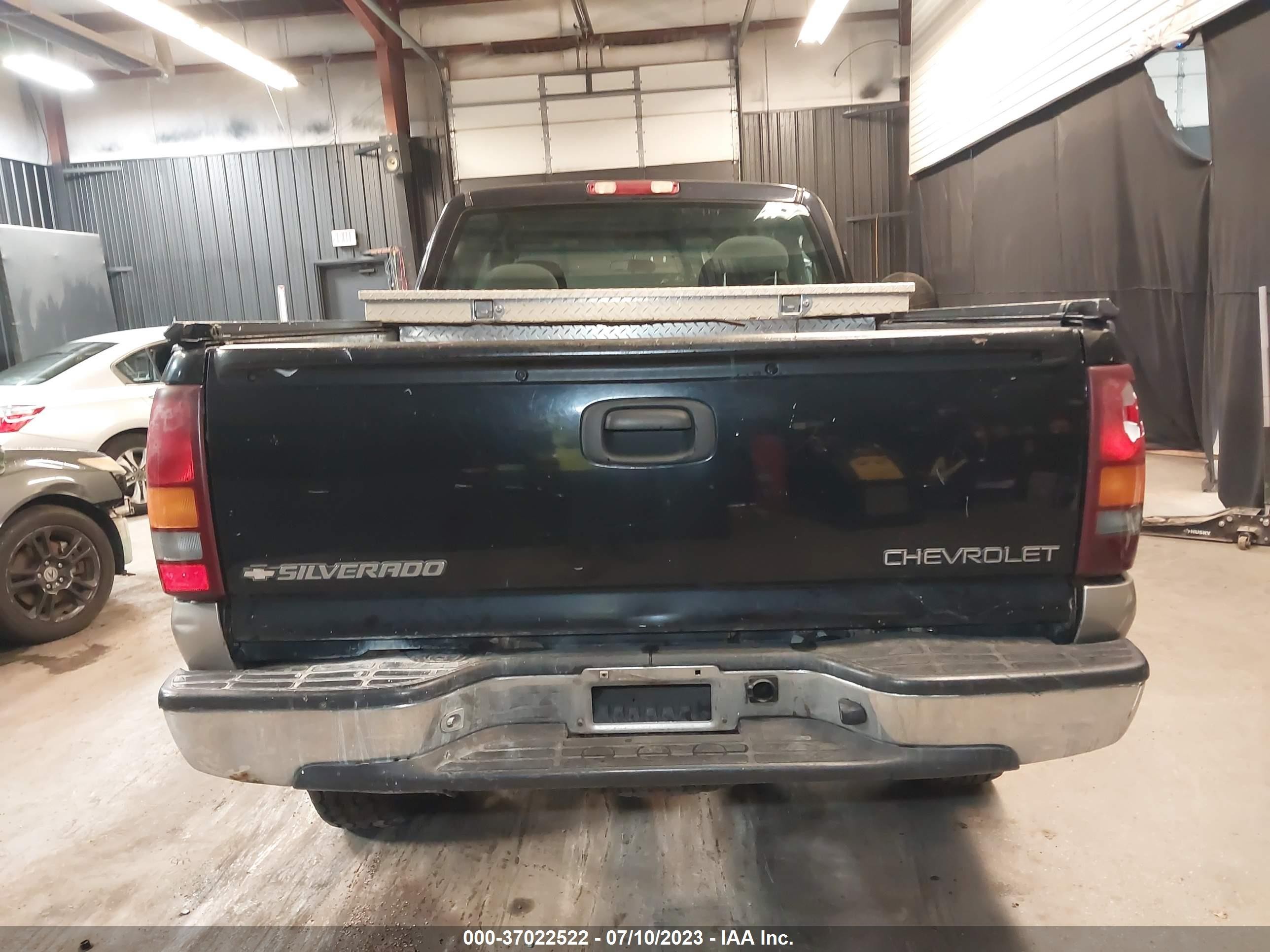 Photo 14 VIN: 2GCEK19V421177789 - CHEVROLET SILVERADO 