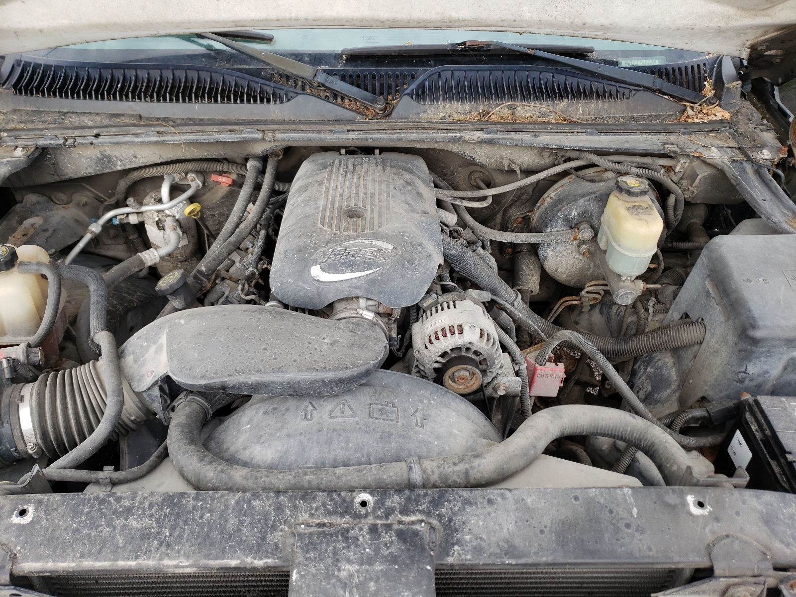 Photo 6 VIN: 2GCEK19V4Y1189871 - CHEVROLET SILVERADO 