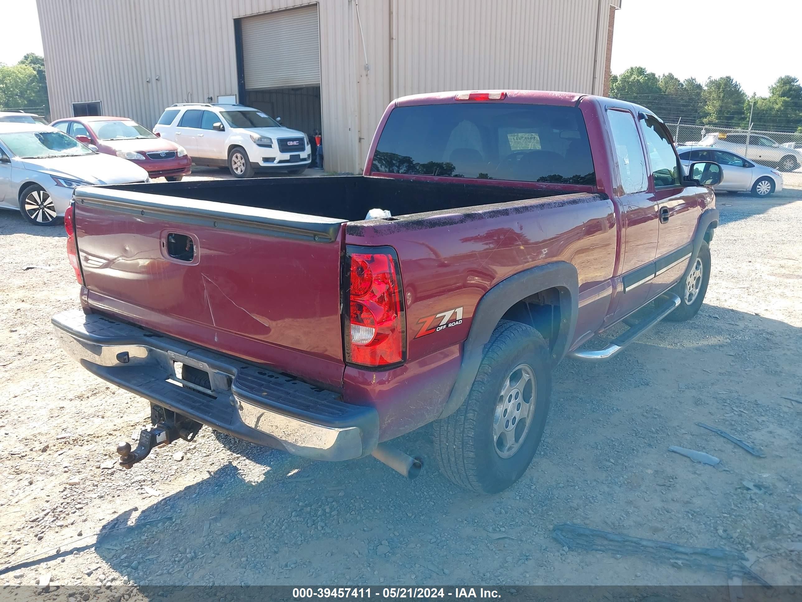 Photo 3 VIN: 2GCEK19V741128332 - CHEVROLET SILVERADO 