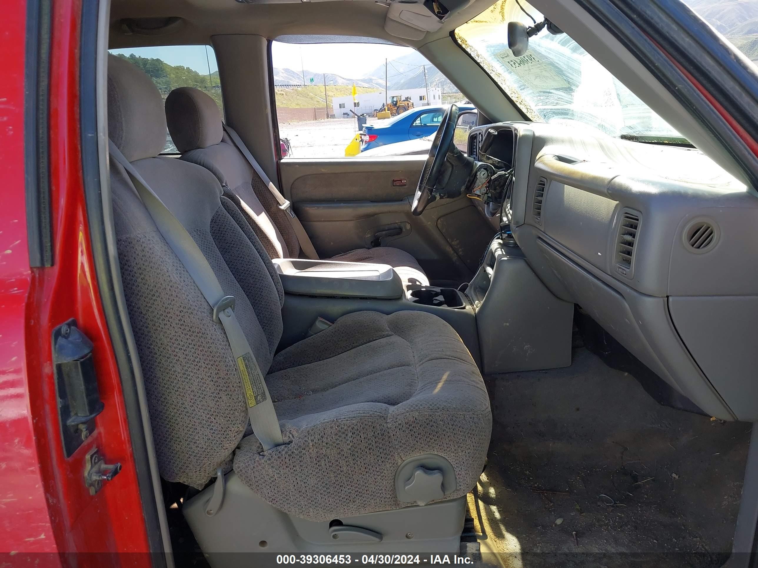 Photo 4 VIN: 2GCEK19VXX1150300 - CHEVROLET SILVERADO 