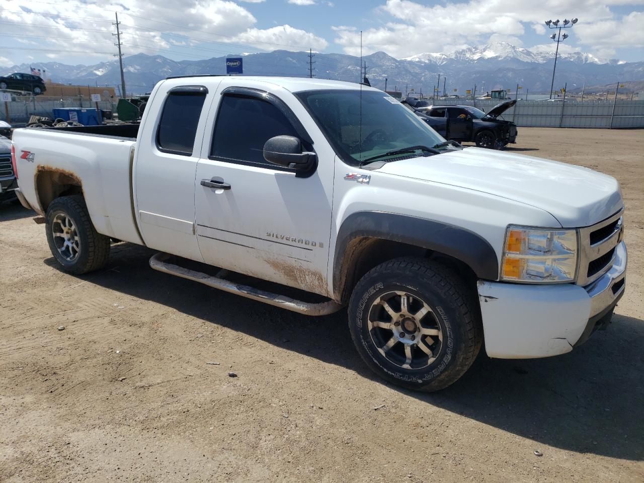 Photo 3 VIN: 2GCEK290691129425 - CHEVROLET SILVERADO 