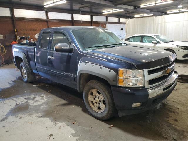 Photo 3 VIN: 2GCEK290991108827 - CHEVROLET SILVERADO 