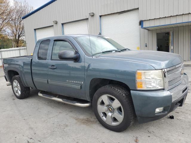 Photo 3 VIN: 2GCEK29J091111110 - CHEVROLET SILVERADO 