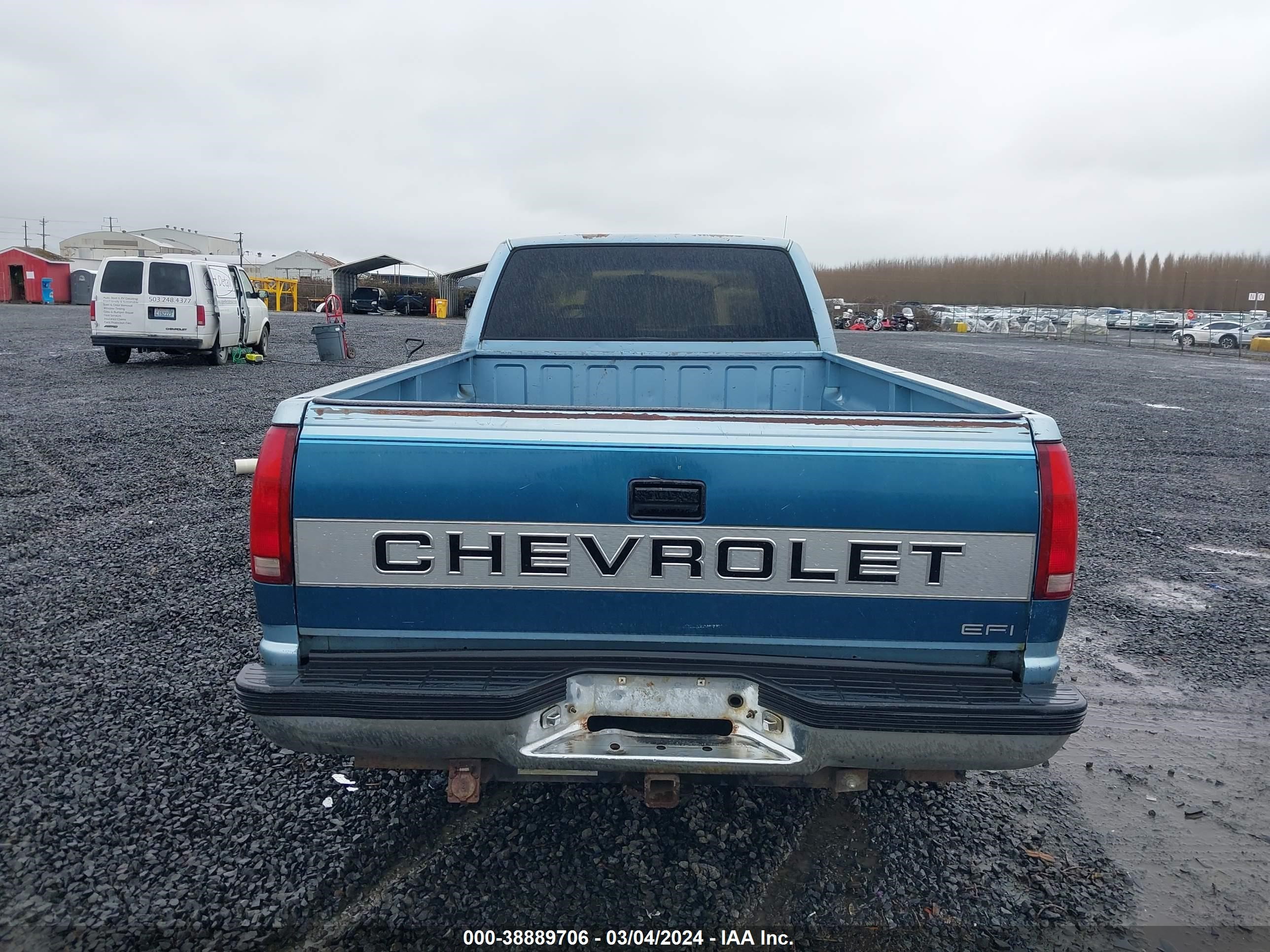 Photo 15 VIN: 2GCFC29K5L1220518 - CHEVROLET GMT-400 