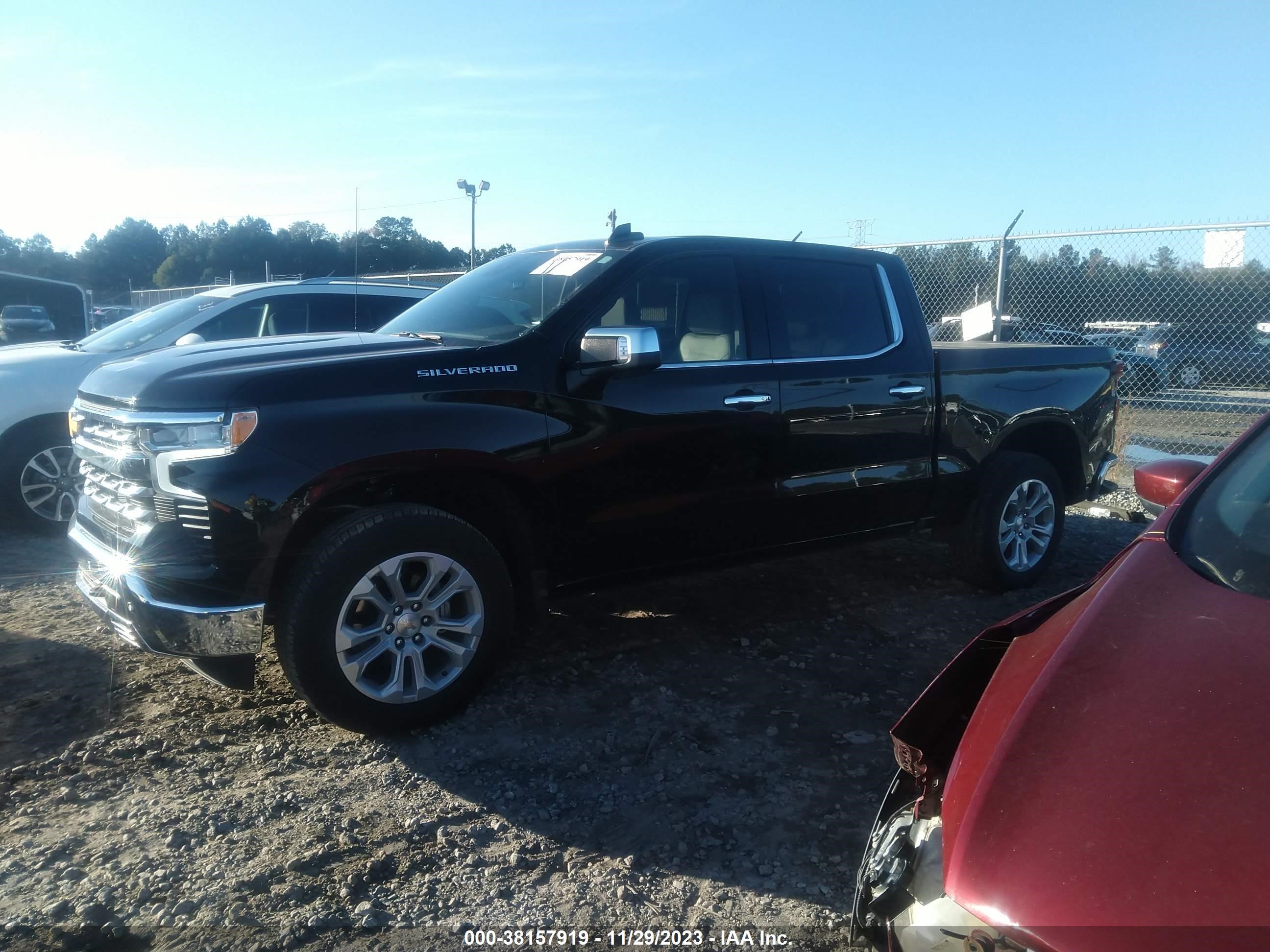 Photo 13 VIN: 2GCPAEED9N1514350 - CHEVROLET SILVERADO 