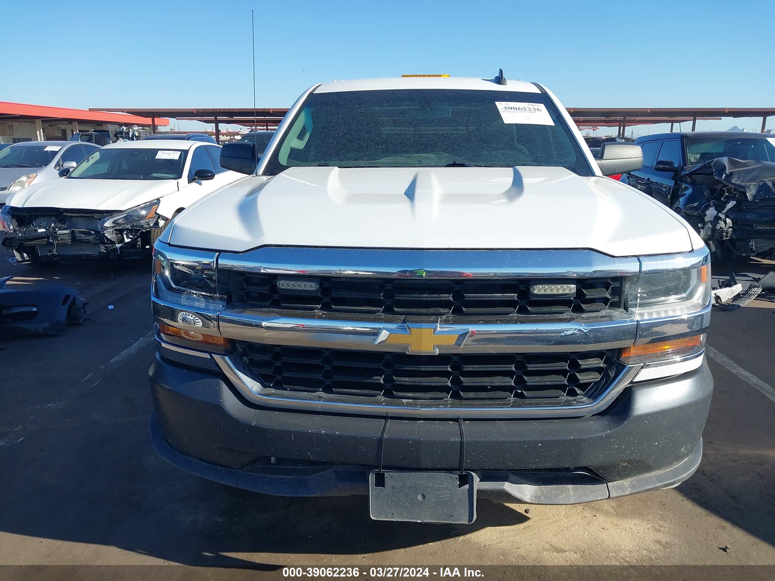 Photo 11 VIN: 2GCRCNEC4K1126822 - CHEVROLET SILVERADO 