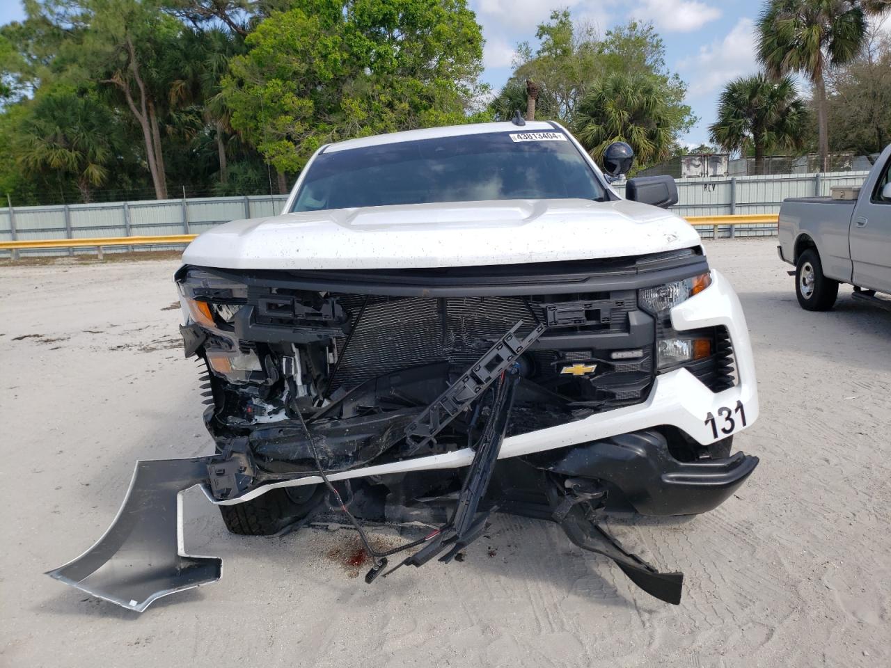 Photo 4 VIN: 2GCUDAED3P1124656 - CHEVROLET SILVERADO 