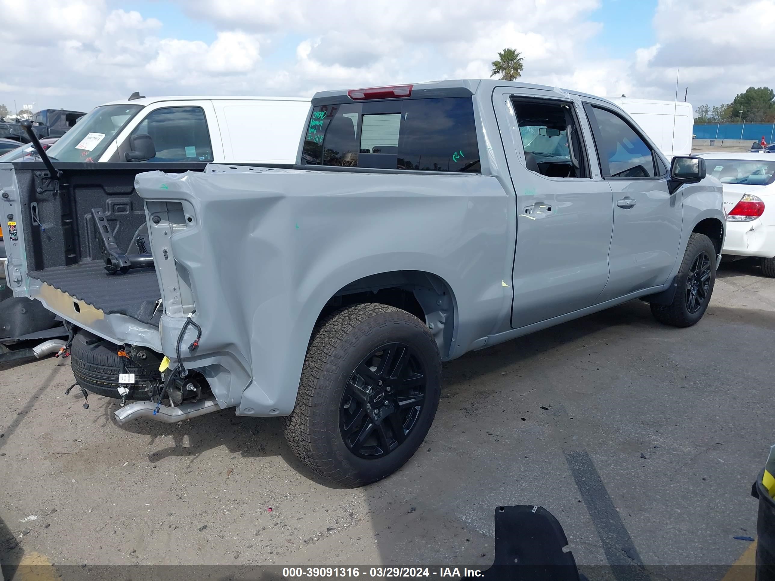 Photo 3 VIN: 2GCUDEED2R1165404 - CHEVROLET SILVERADO 