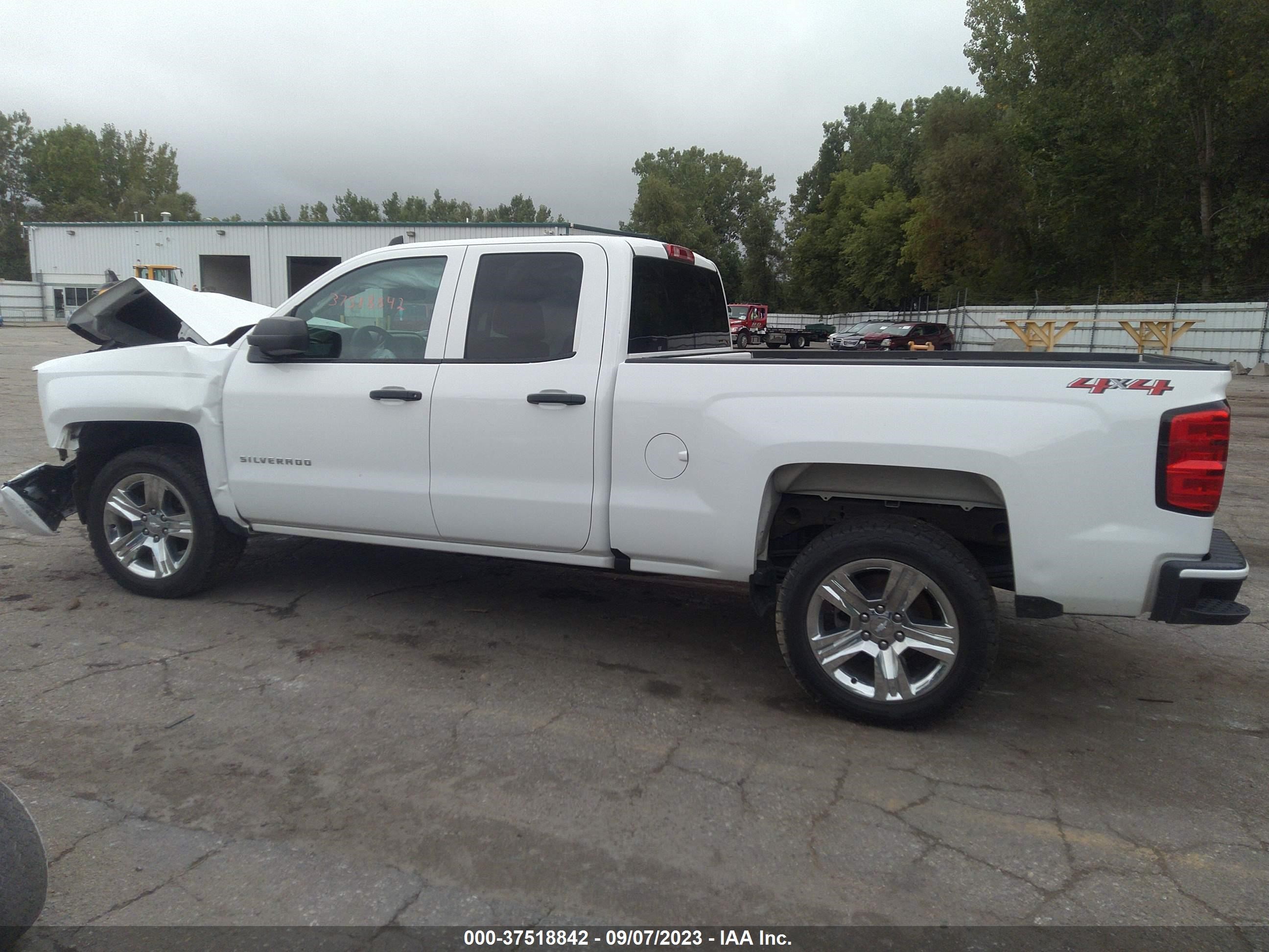 Photo 12 VIN: 2GCVKMEC0K1243907 - CHEVROLET SILVERADO 