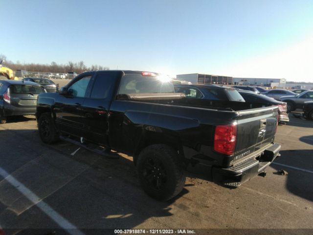 Photo 2 VIN: 2GCVKPEC2K1218136 - CHEVROLET S10 