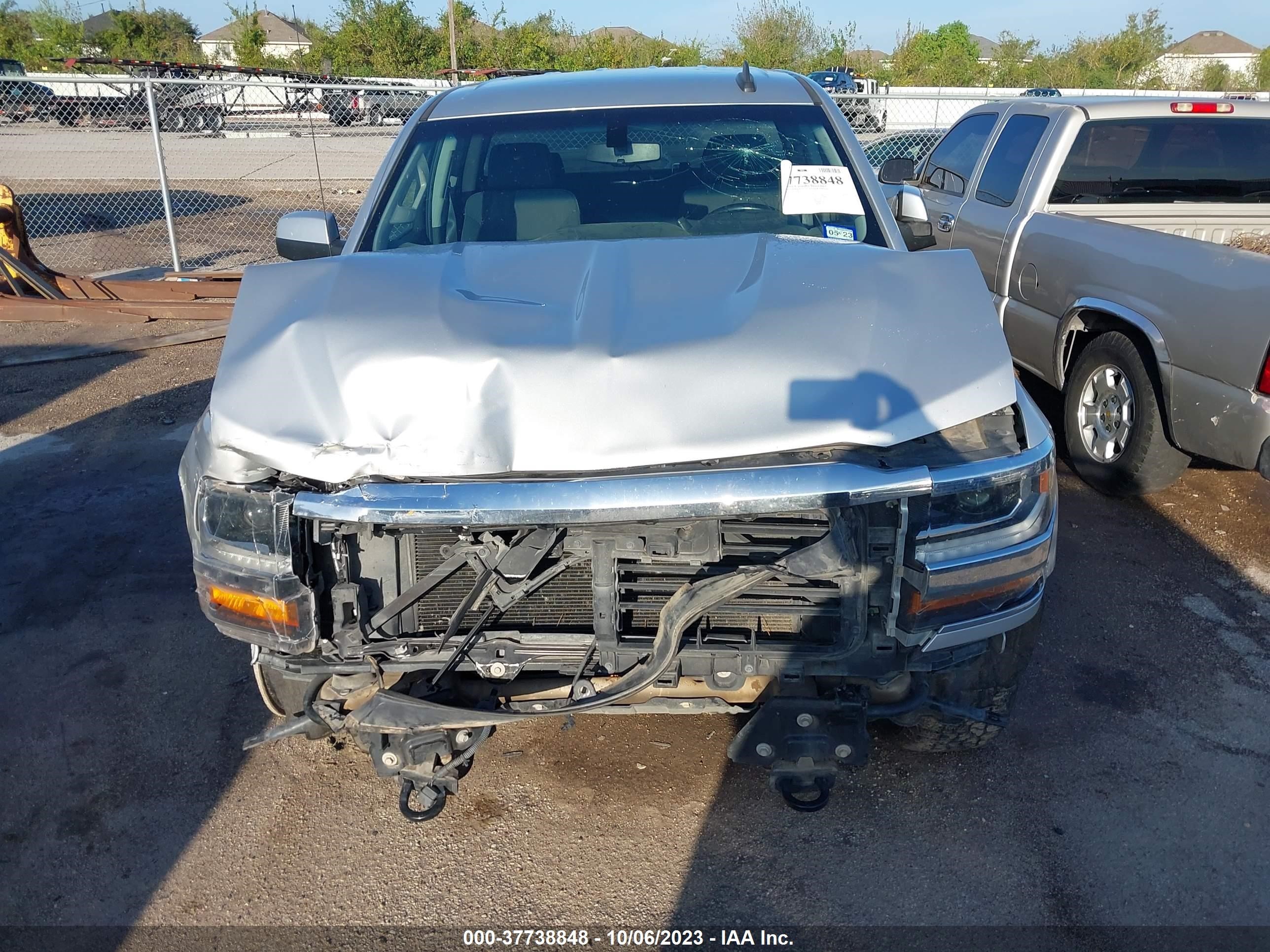 Photo 11 VIN: 2GCVKPEC6K1120517 - CHEVROLET SILVERADO 