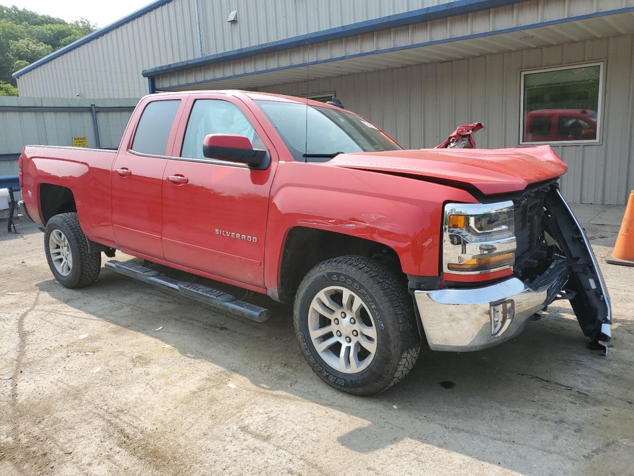 Photo 3 VIN: 2GCVKPEC8K1102584 - CHEVROLET SILVERADO 