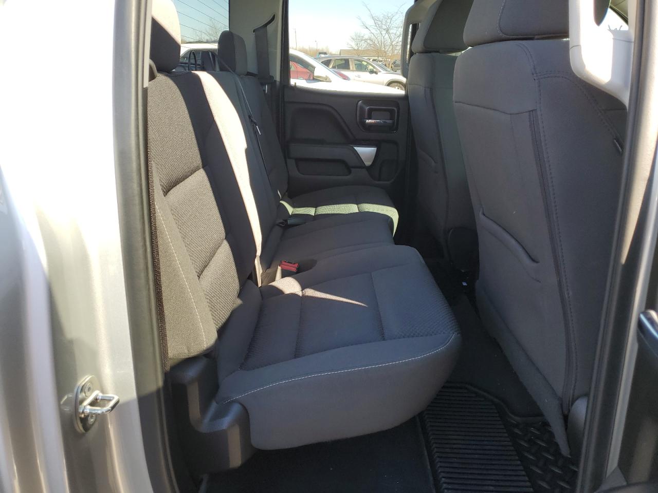 Photo 9 VIN: 2GCVKPECXK1142696 - CHEVROLET SILVERADO 