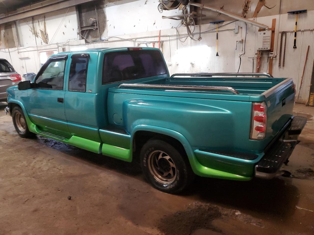 Photo 1 VIN: 2GDEC19K6S1512226 - GMC SIERRA 