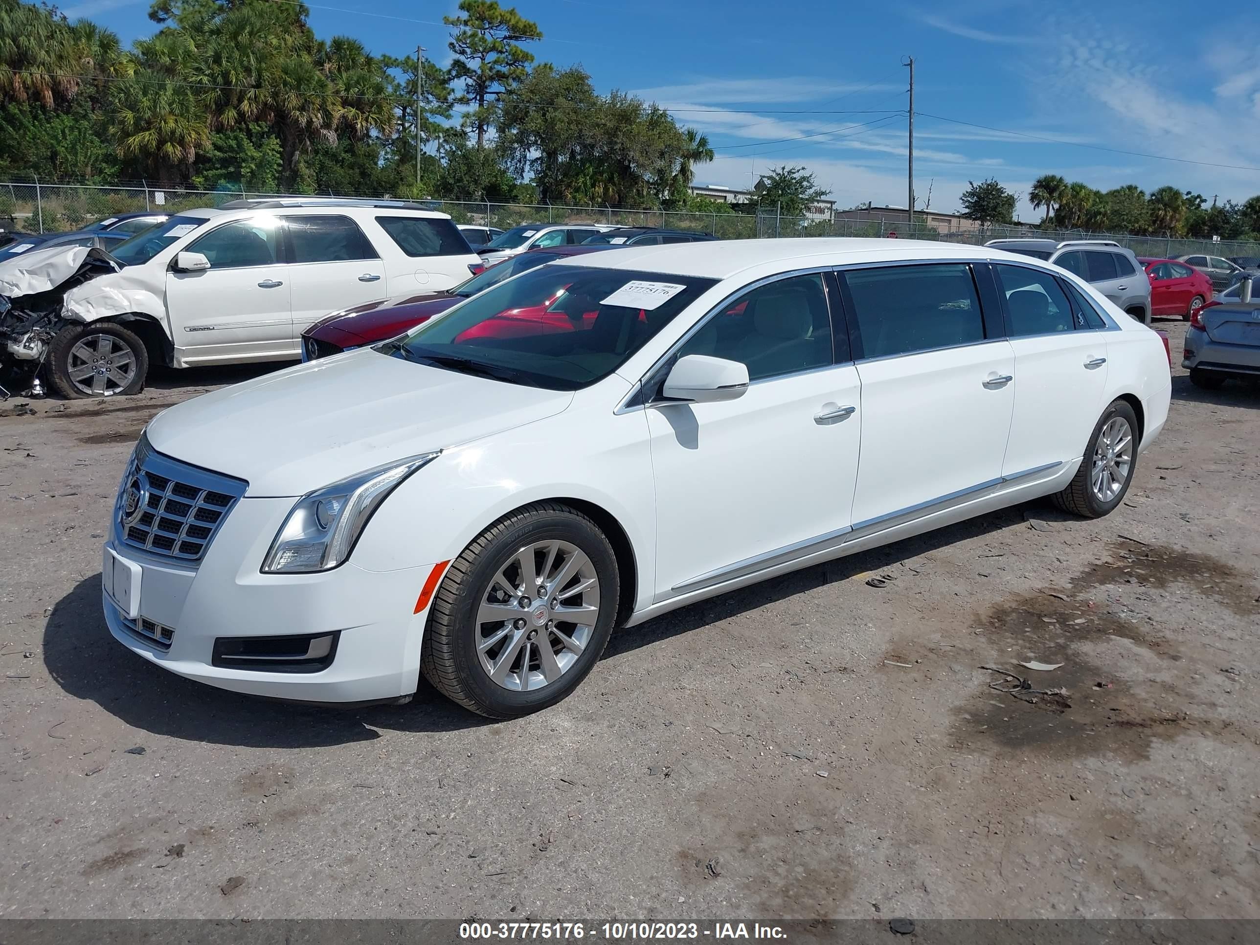 Photo 1 VIN: 2GEXG6U30E9174866 - CADILLAC XTS 