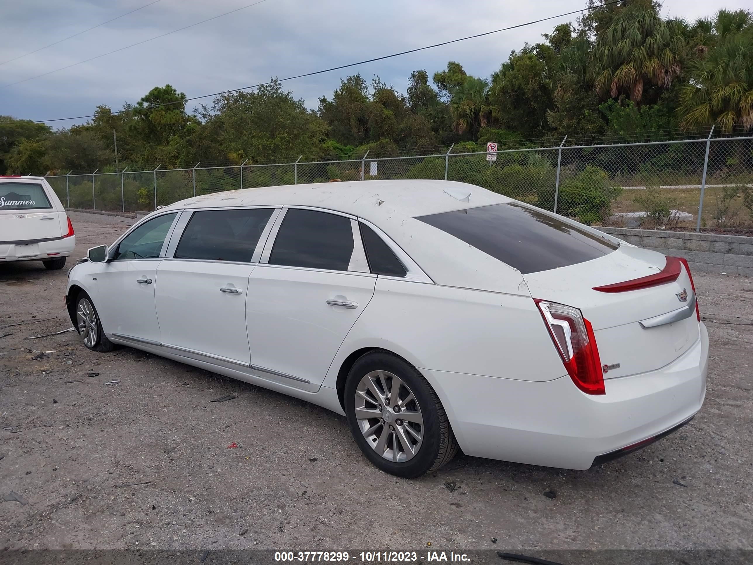 Photo 2 VIN: 2GEXG6U36G9550103 - CADILLAC XTS LIMOUS 