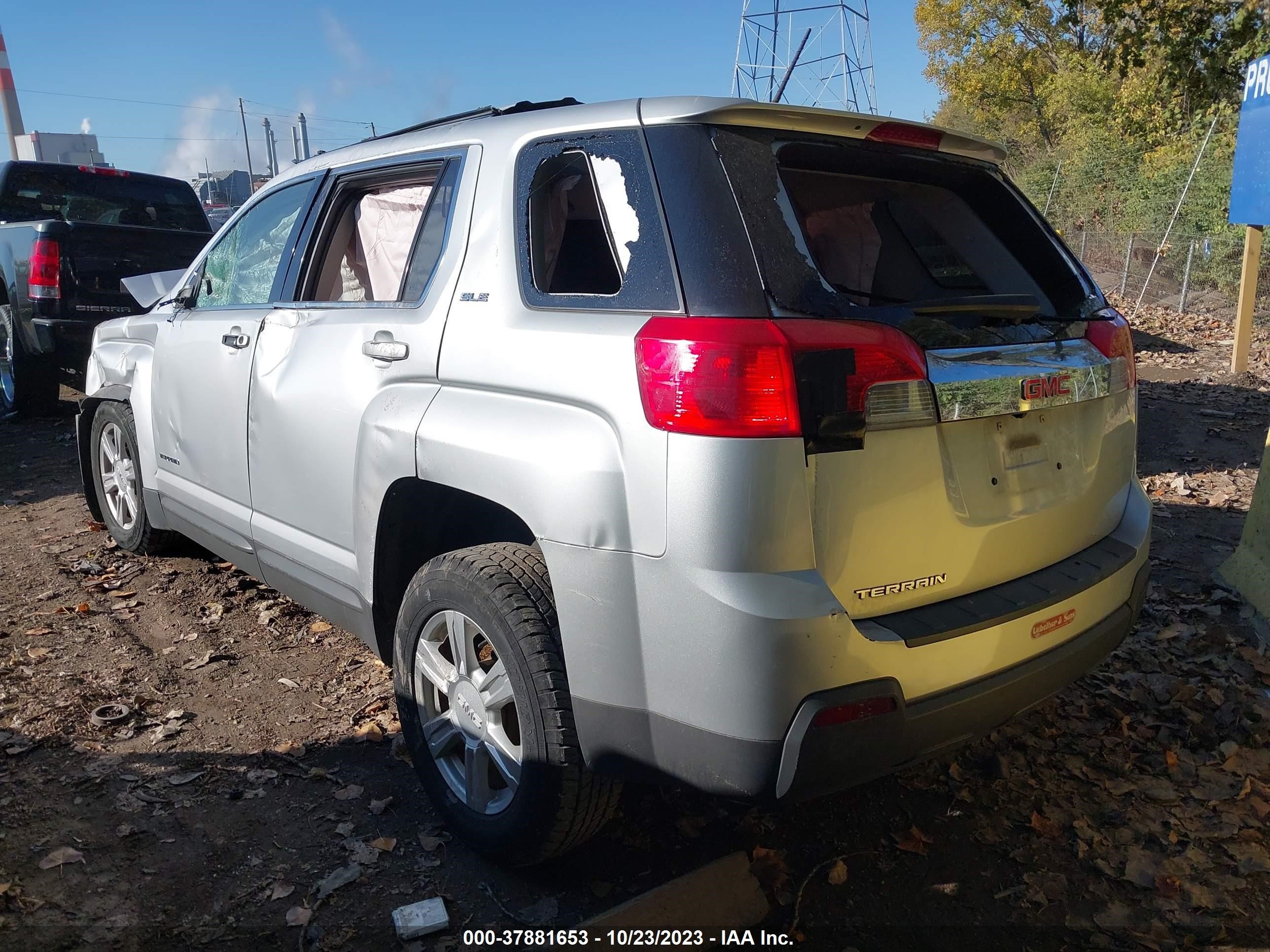 Photo 2 VIN: 2GKALMEK0E6107288 - GMC TERRAIN 