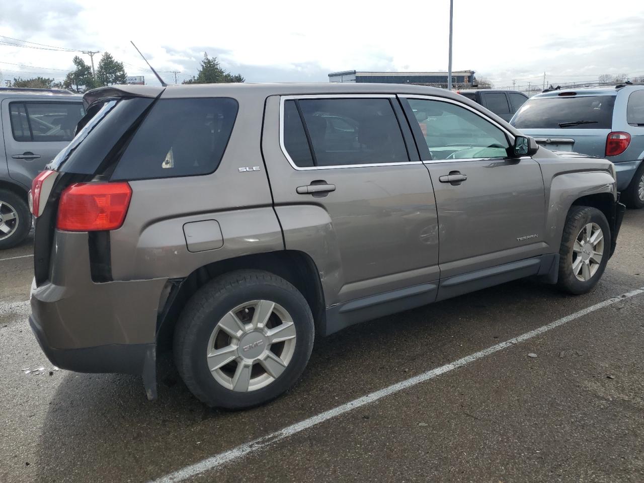 Photo 2 VIN: 2GKALMEK1C6165620 - GMC TERRAIN 