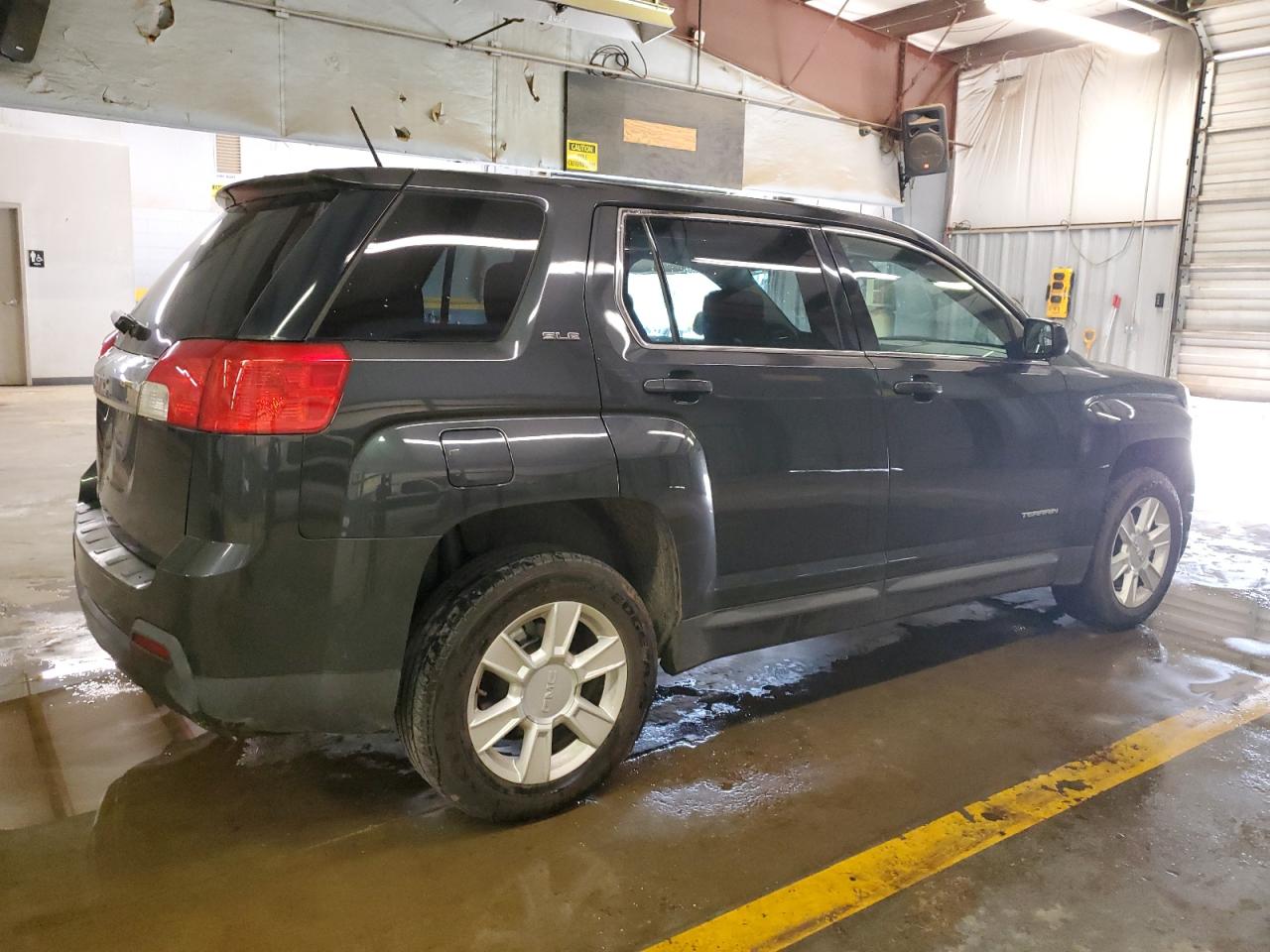 Photo 2 VIN: 2GKALMEK1D6227311 - GMC TERRAIN 