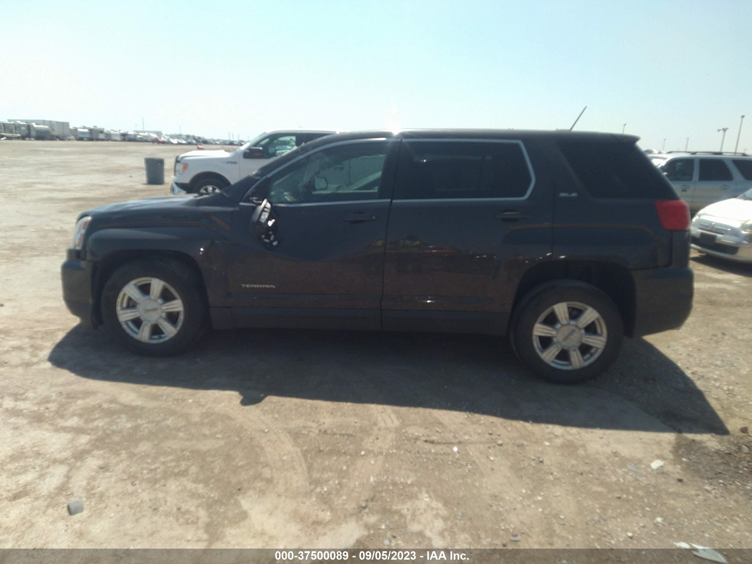 Photo 13 VIN: 2GKALMEK1G6137600 - GMC TERRAIN 