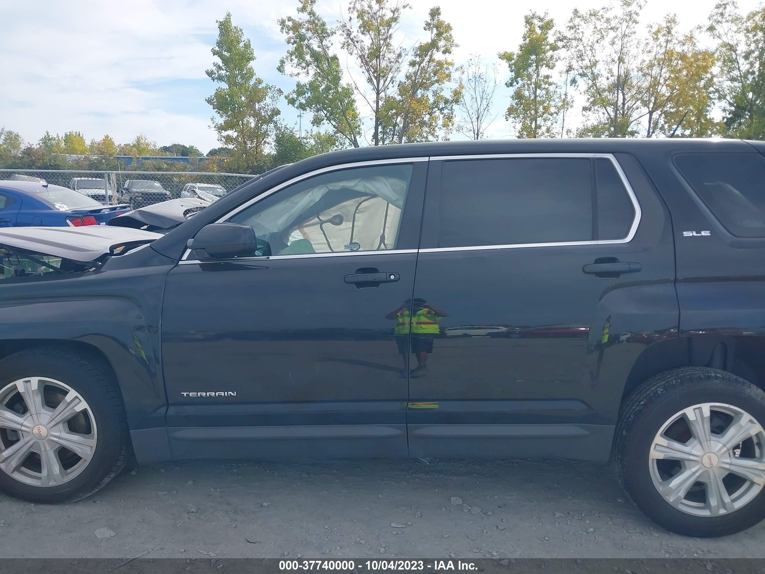 Photo 13 VIN: 2GKALMEK1H6158786 - GMC TERRAIN 