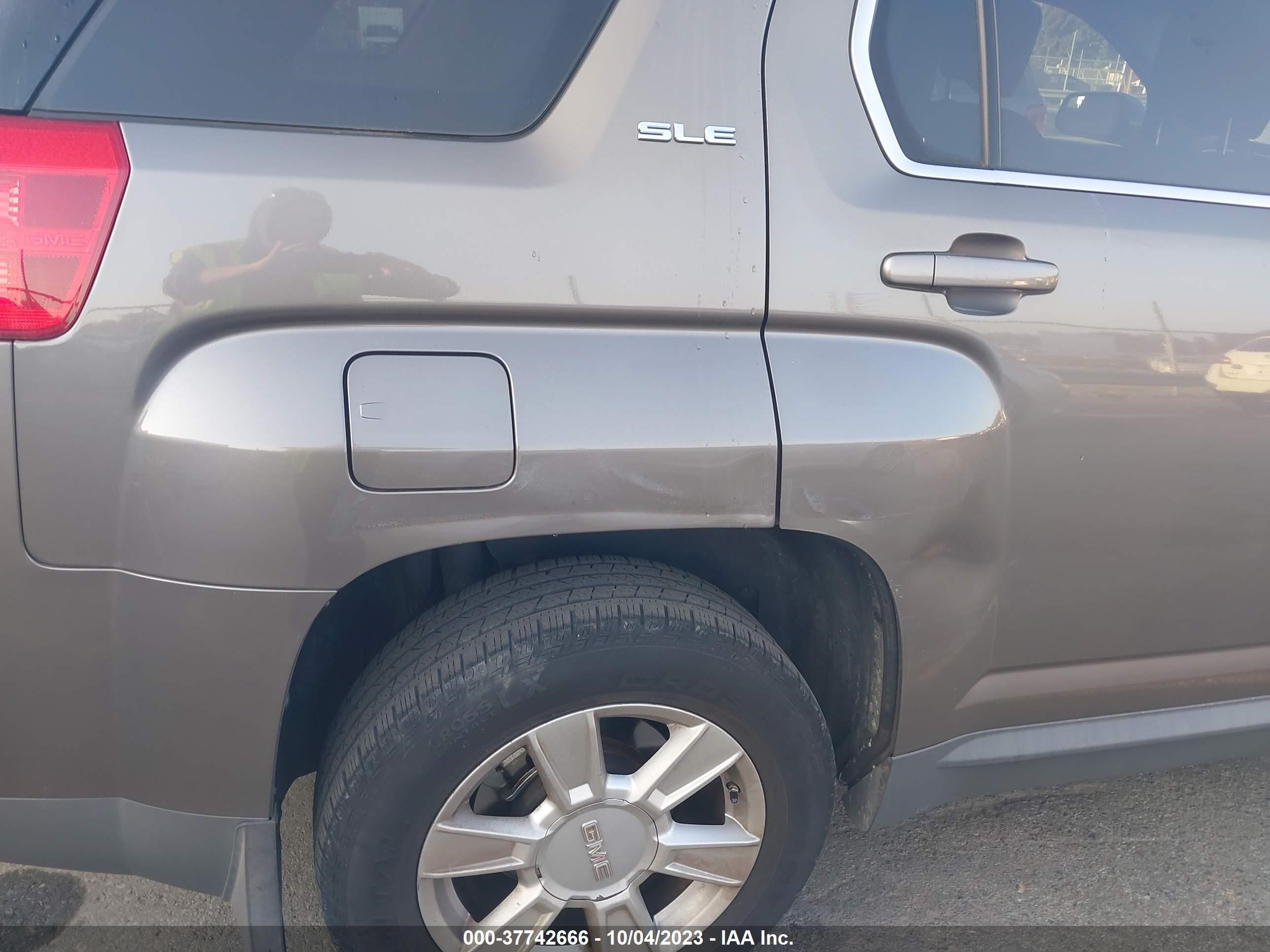 Photo 5 VIN: 2GKALMEK2C6321499 - GMC TERRAIN 