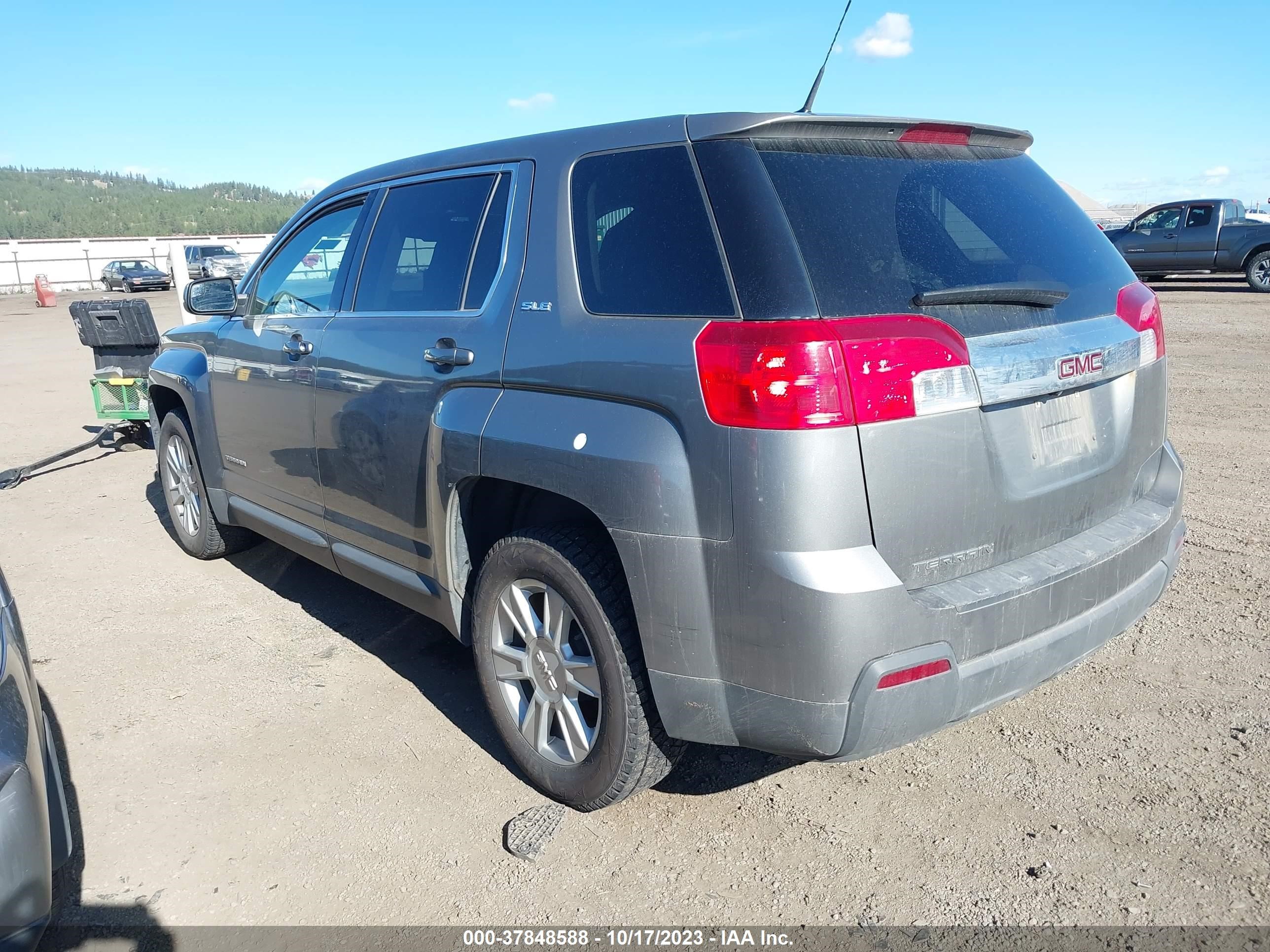 Photo 2 VIN: 2GKALMEK3C6358156 - GMC TERRAIN 