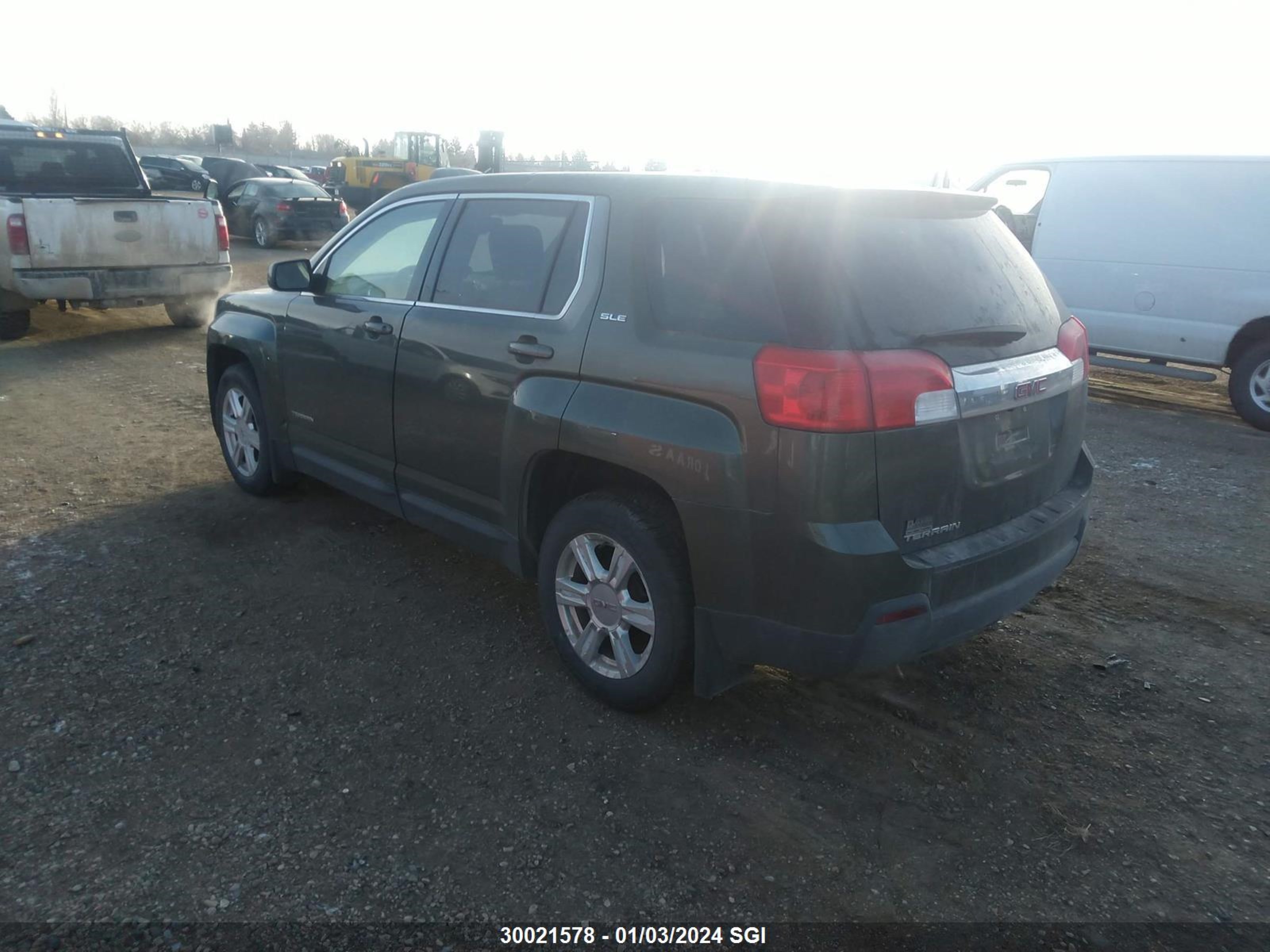 Photo 2 VIN: 2GKALMEK4F6144376 - GMC TERRAIN 