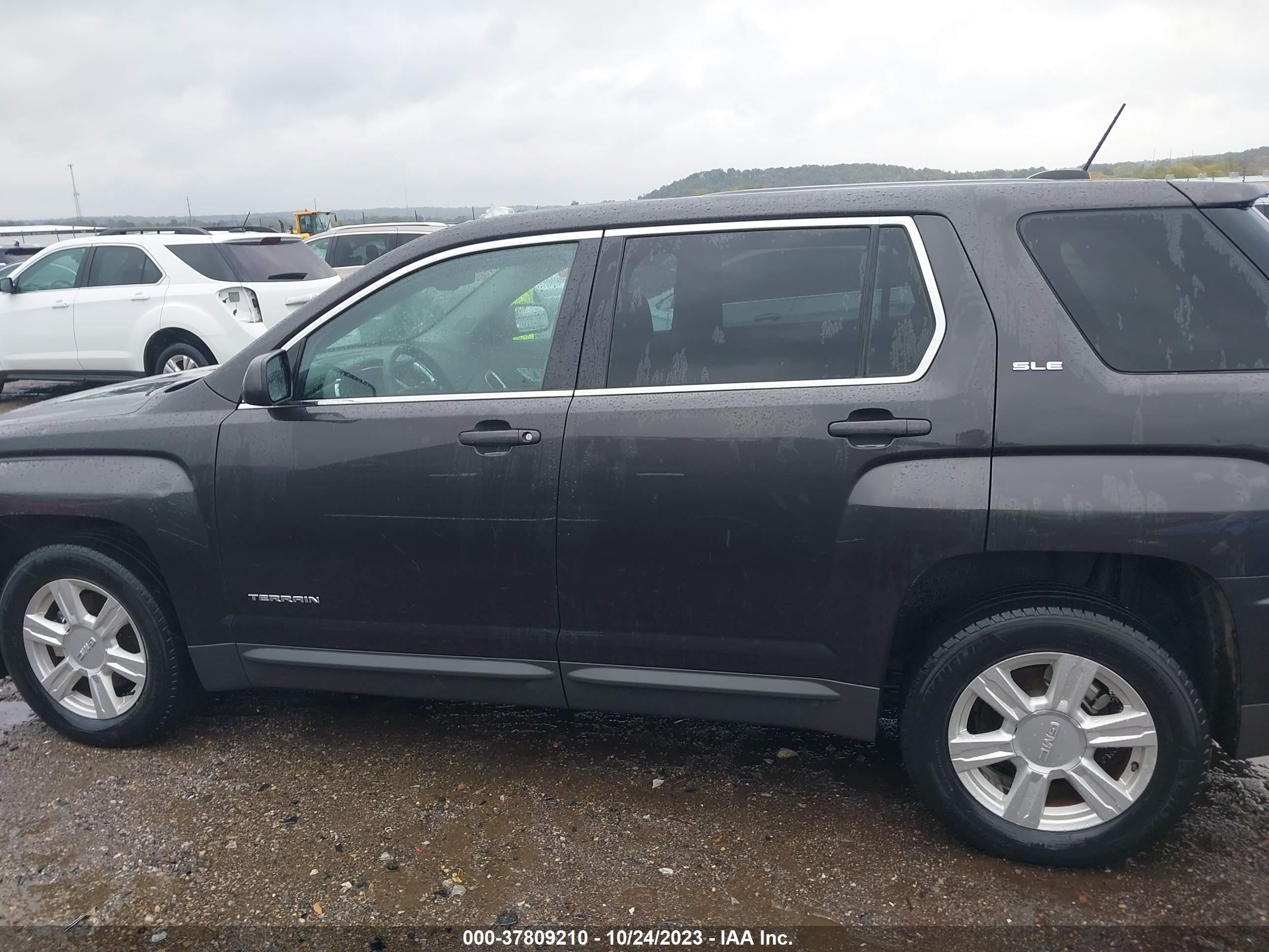 Photo 13 VIN: 2GKALMEK5G6103465 - GMC TERRAIN 