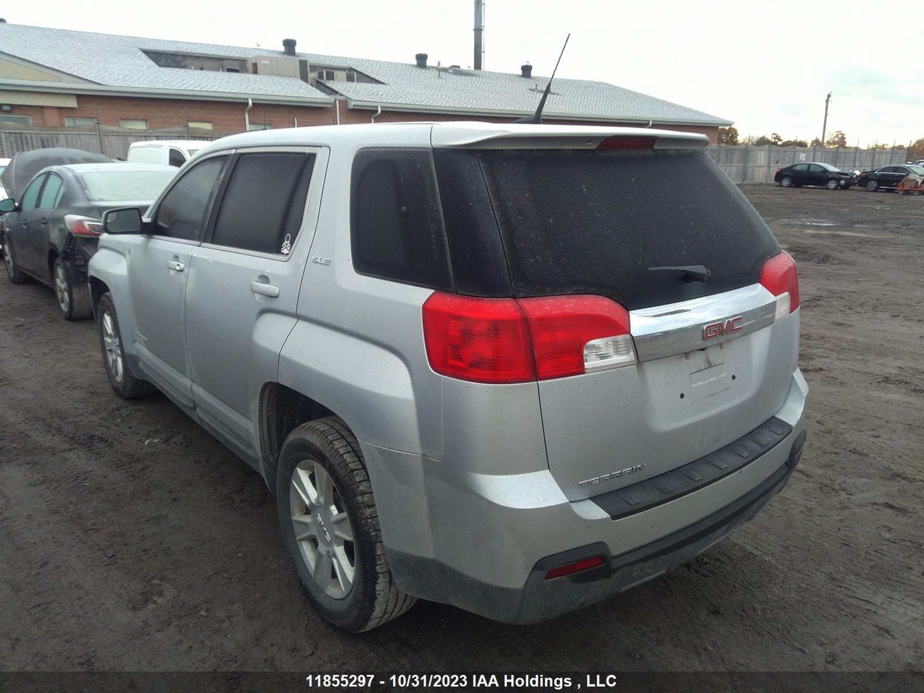 Photo 2 VIN: 2GKALMEK6C6398019 - GMC TERRAIN 