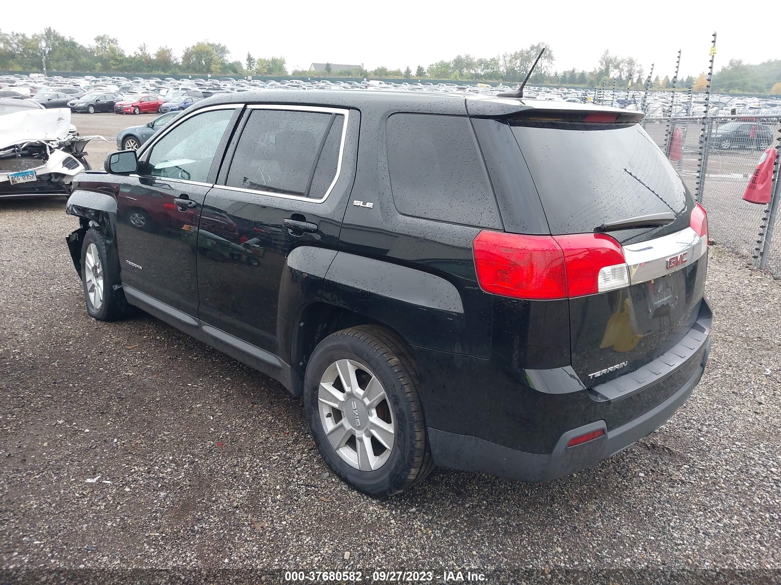 Photo 2 VIN: 2GKALMEK9C6284497 - GMC TERRAIN 