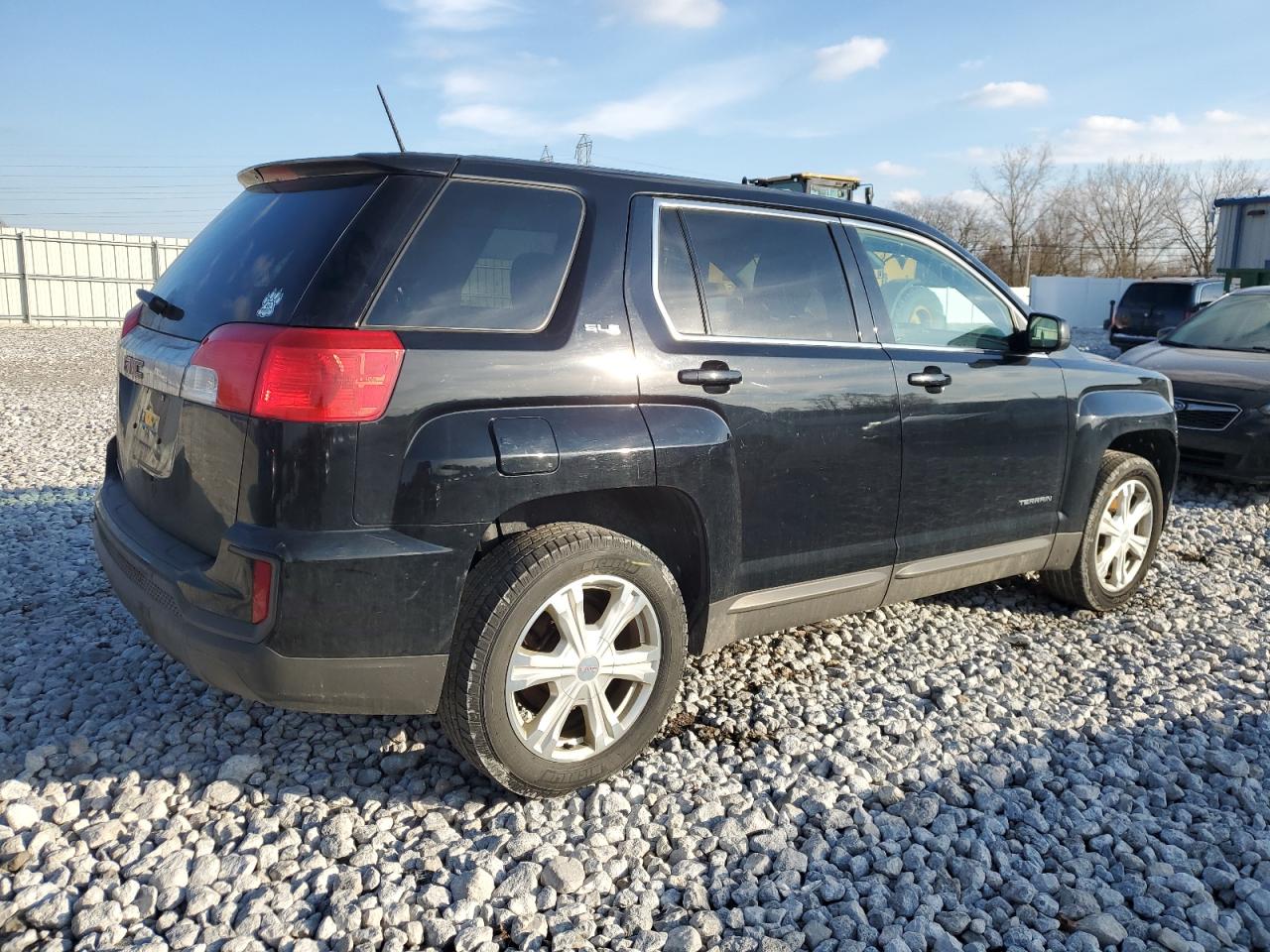 Photo 2 VIN: 2GKALMEKXH6342172 - GMC TERRAIN 