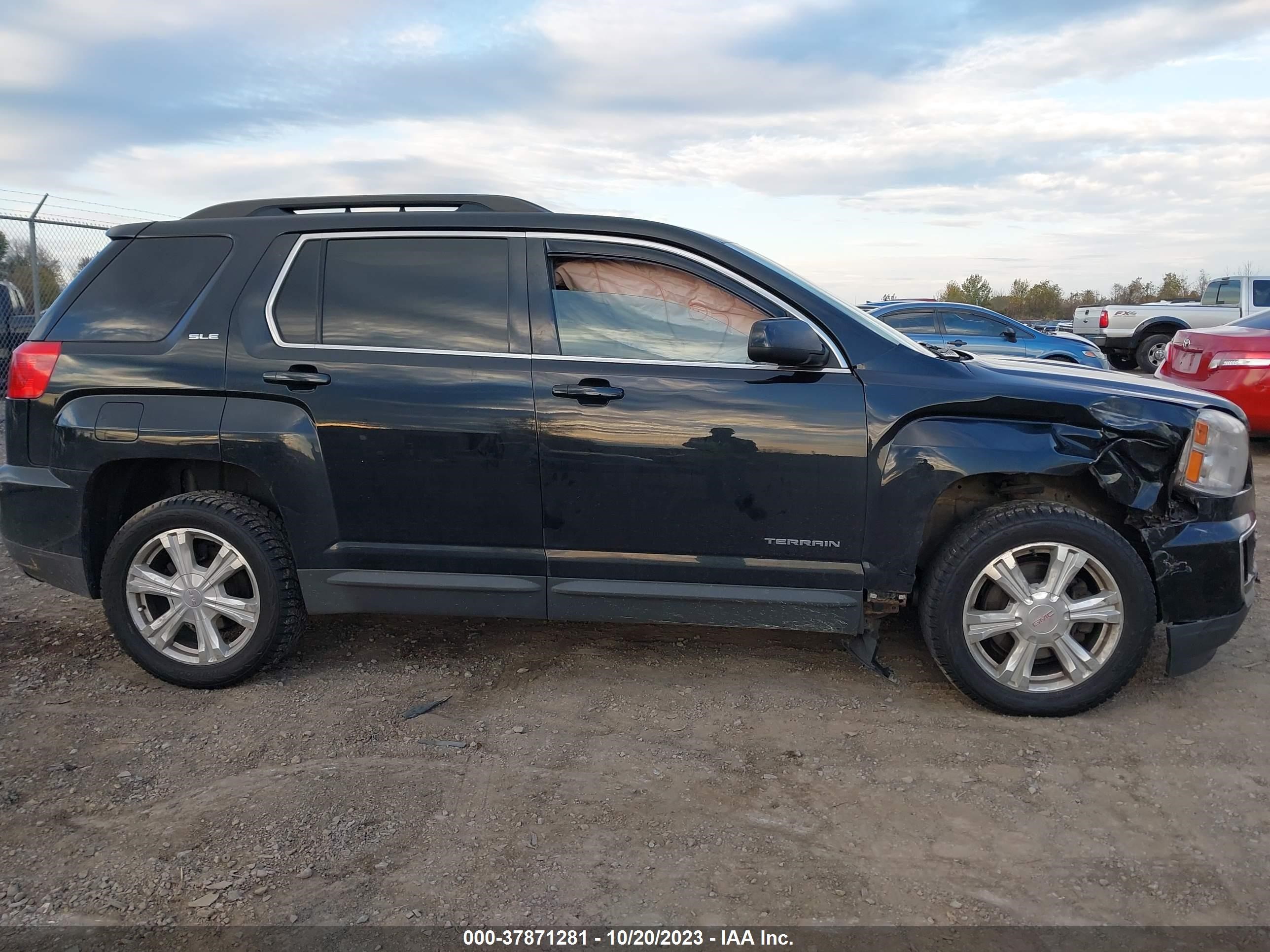 Photo 12 VIN: 2GKALNEK0H6127230 - GMC TERRAIN 