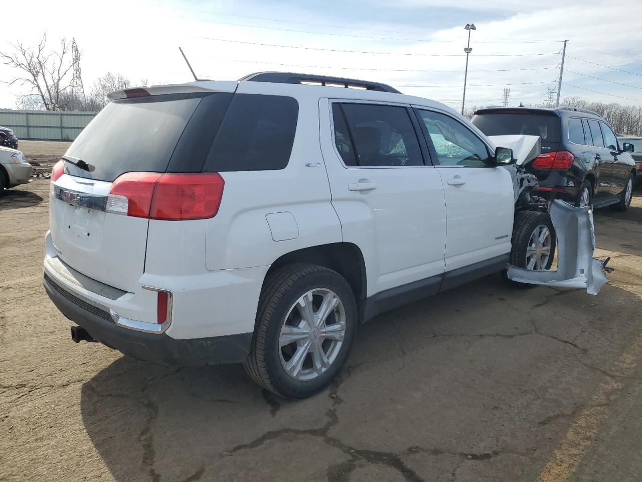 Photo 2 VIN: 2GKALNEK5H6119768 - GMC TERRAIN 