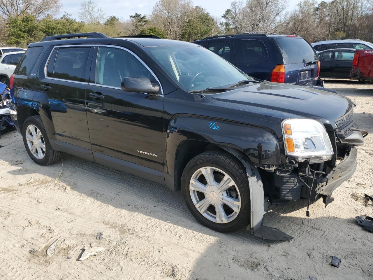 Photo 3 VIN: 2GKALNEK9H6325286 - GMC TERRAIN 