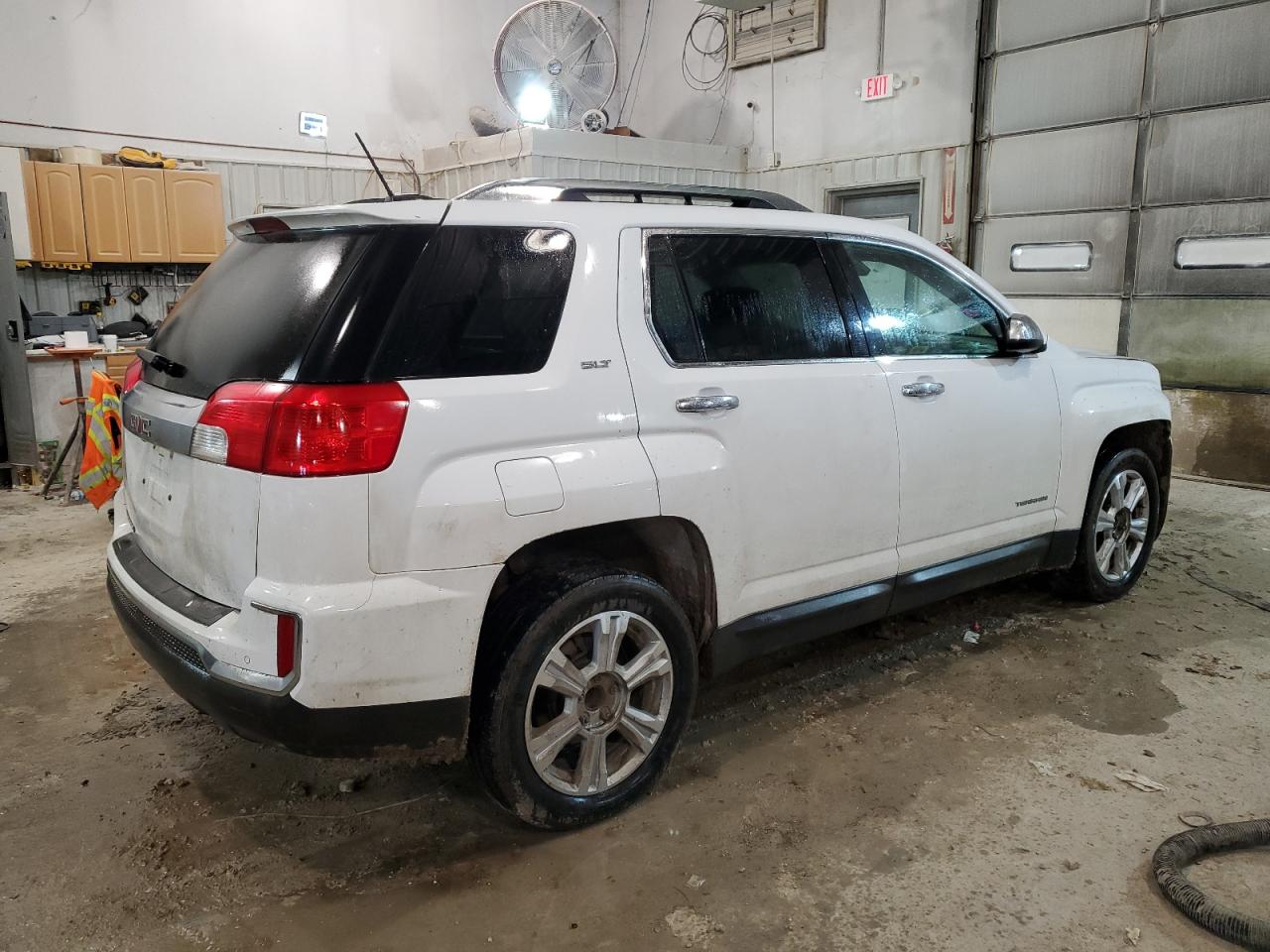 Photo 2 VIN: 2GKALPEK2H6120436 - GMC TERRAIN 