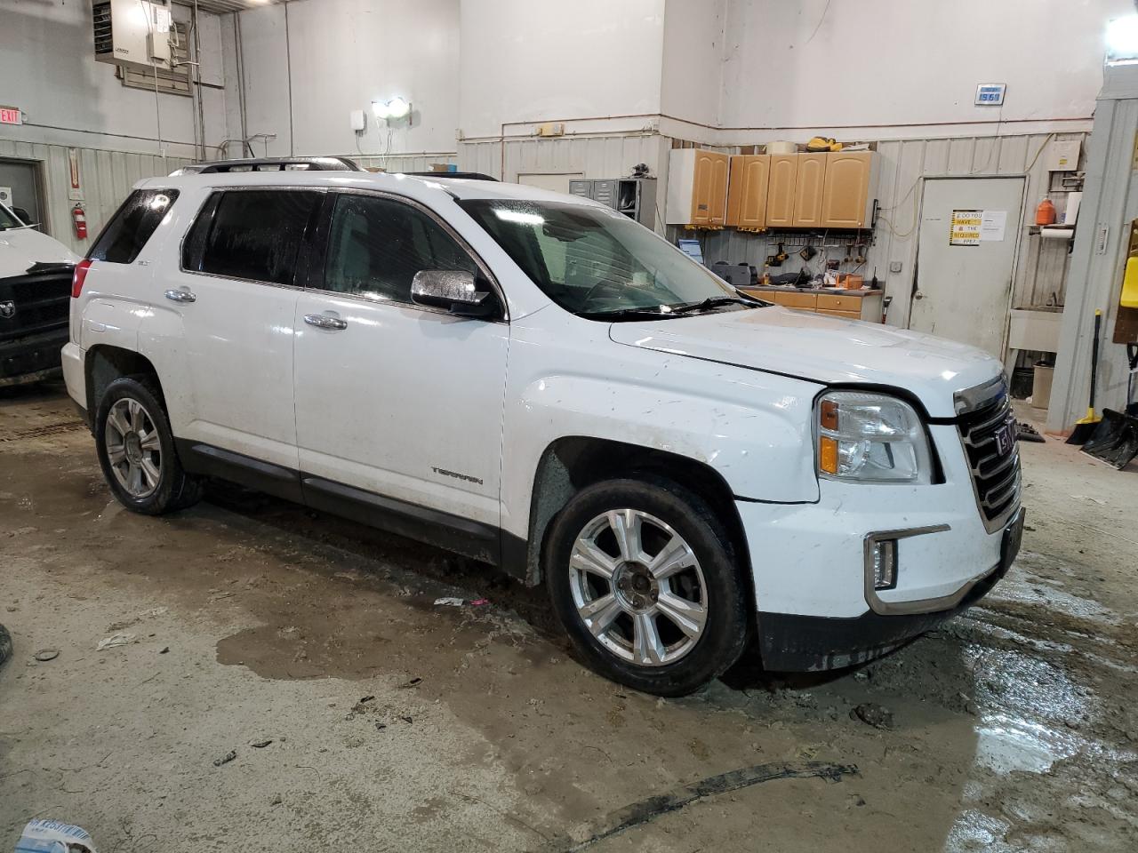 Photo 3 VIN: 2GKALPEK2H6120436 - GMC TERRAIN 