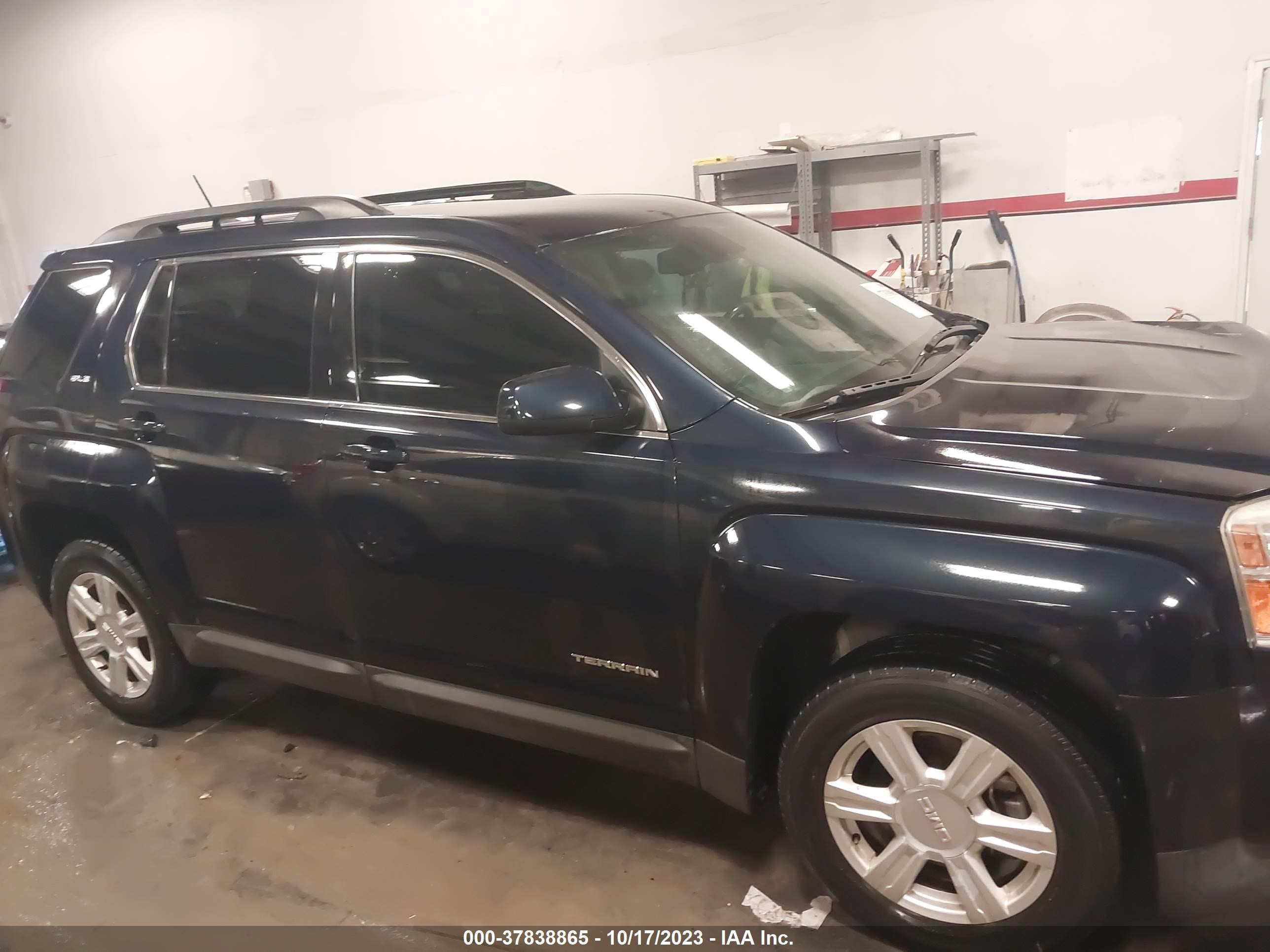 Photo 12 VIN: 2GKALREK0F6141164 - GMC TERRAIN 