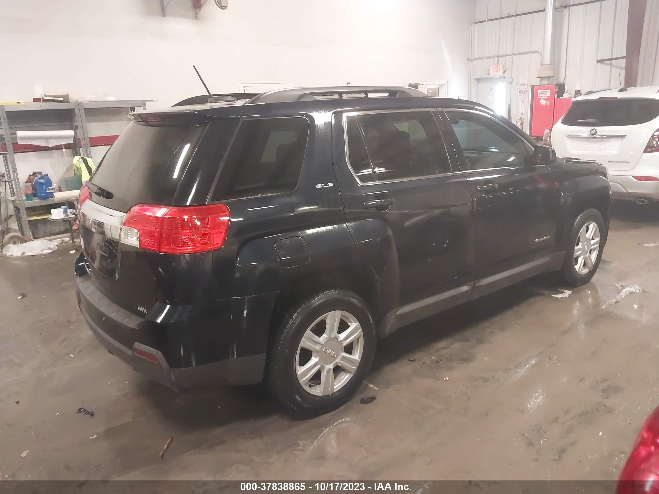 Photo 3 VIN: 2GKALREK0F6141164 - GMC TERRAIN 