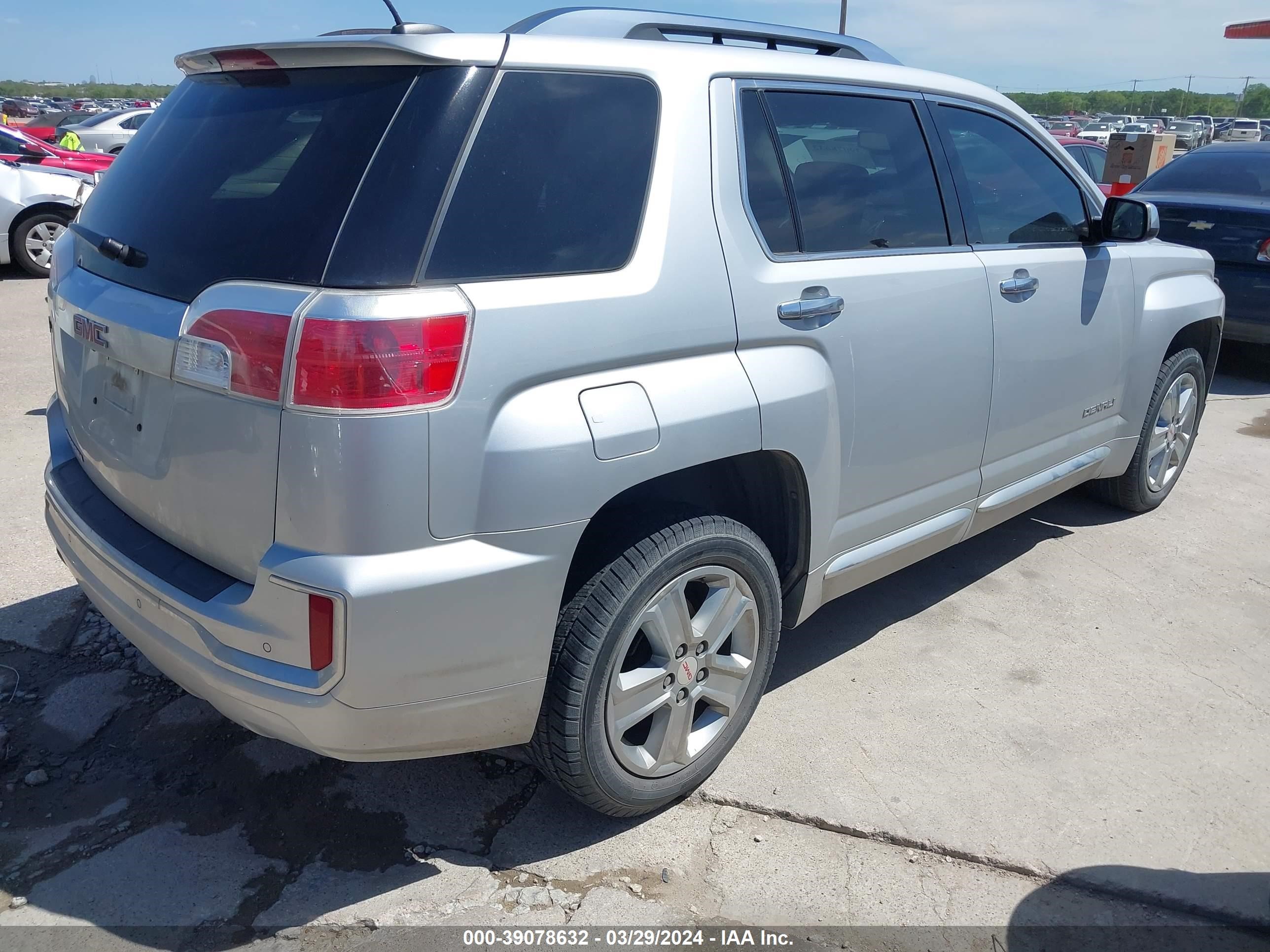 Photo 3 VIN: 2GKALREK1H6124831 - GMC TERRAIN 