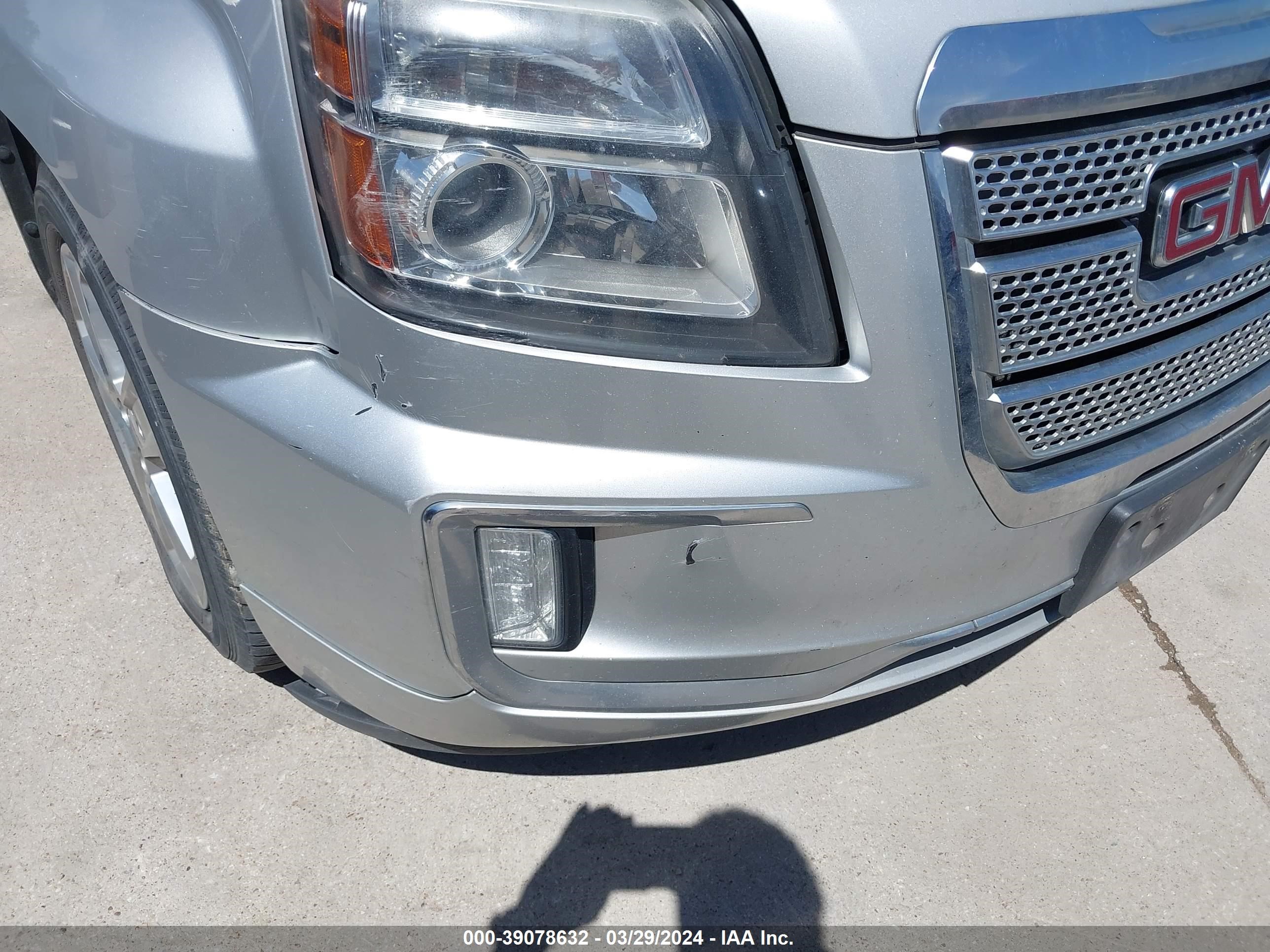 Photo 5 VIN: 2GKALREK1H6124831 - GMC TERRAIN 