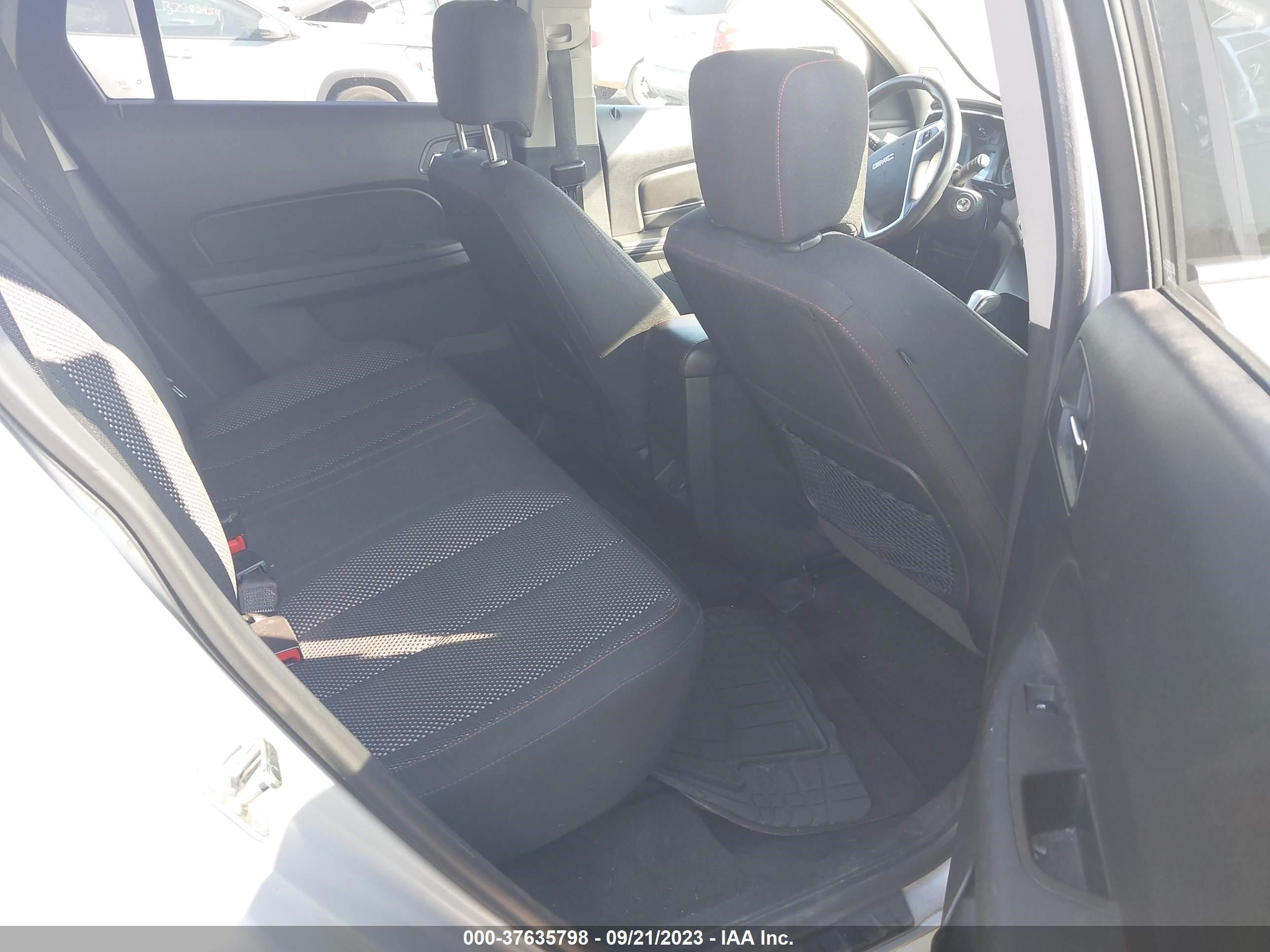 Photo 7 VIN: 2GKALREK2E6384635 - GMC TERRAIN 