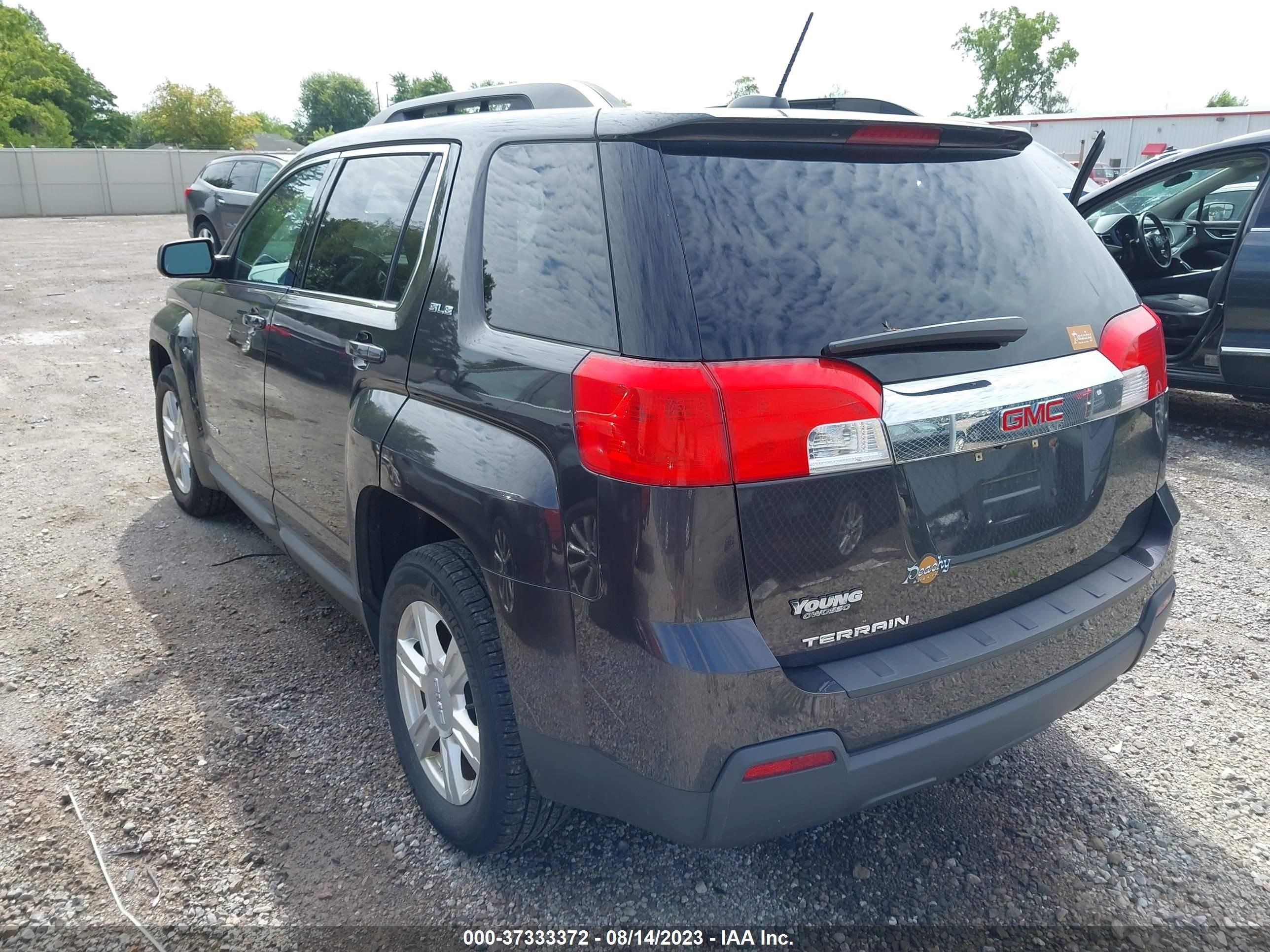 Photo 2 VIN: 2GKALREK2F6300640 - GMC TERRAIN 