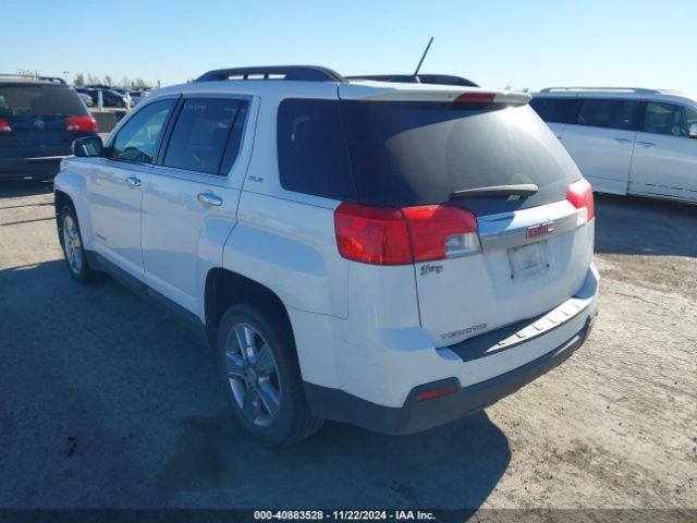 Photo 2 VIN: 2GKALREK3F6267681 - GMC TERRAIN 