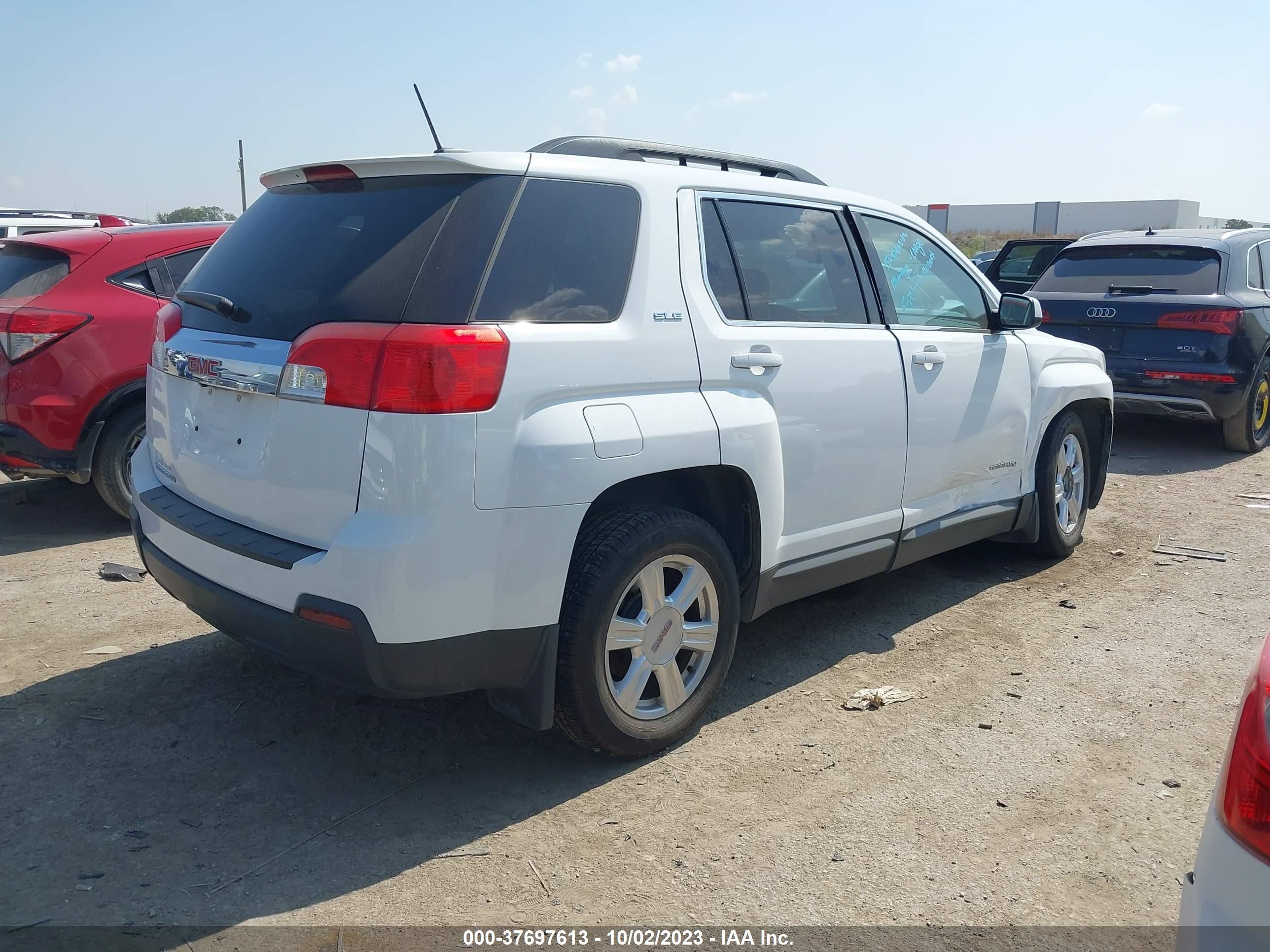 Photo 3 VIN: 2GKALREK4F6309887 - GMC TERRAIN 